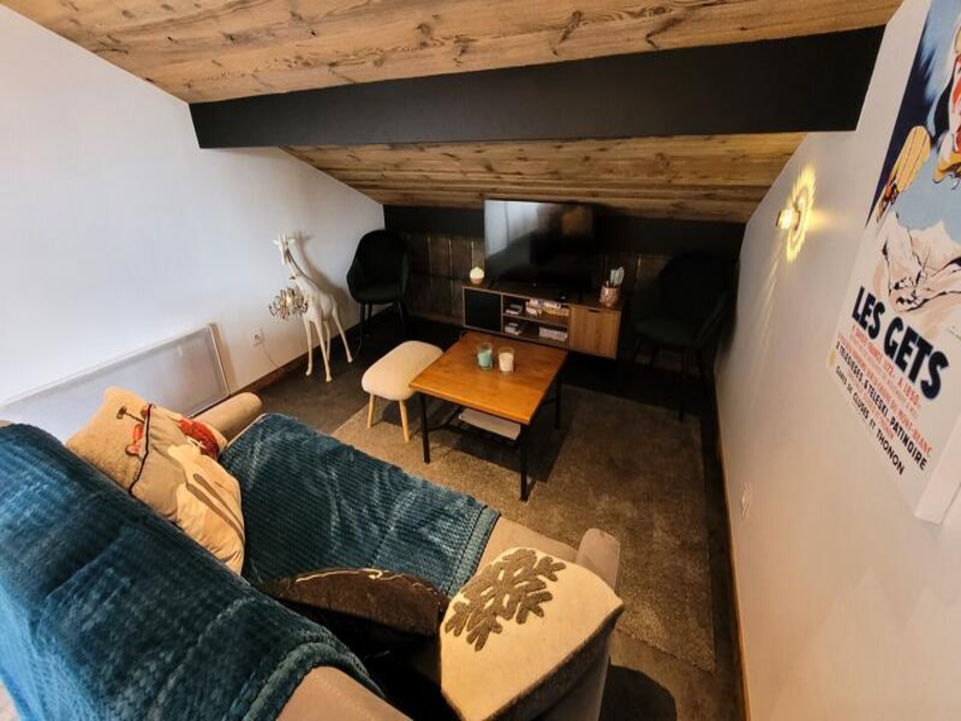 Ruim 6-persoons appartement op 200m van de piste in Les Gets - foto 16