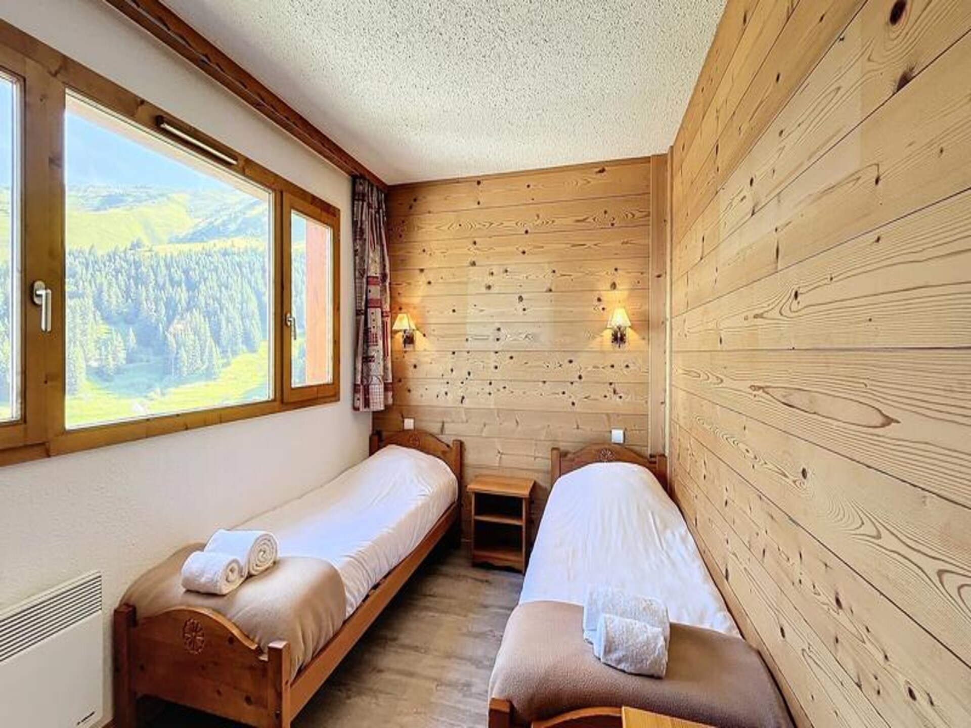 Appartement op 10e verdieping met panoramisch dalzicht en directe ski-toegang - foto 9