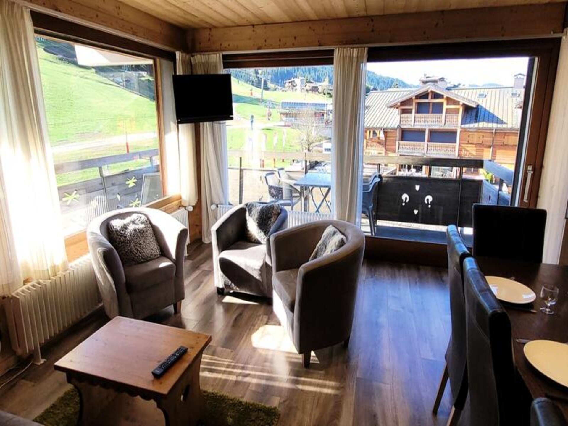 Appartement 85m² direct aan de piste in Les Gets voor 8 personen - foto 2