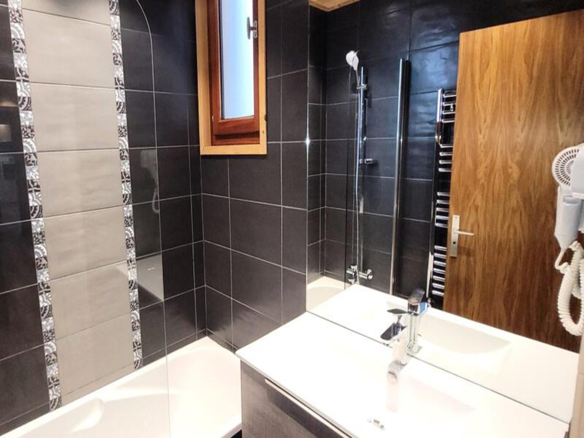 Appartement 85m² direct aan de piste in Les Gets voor 8 personen - foto 14