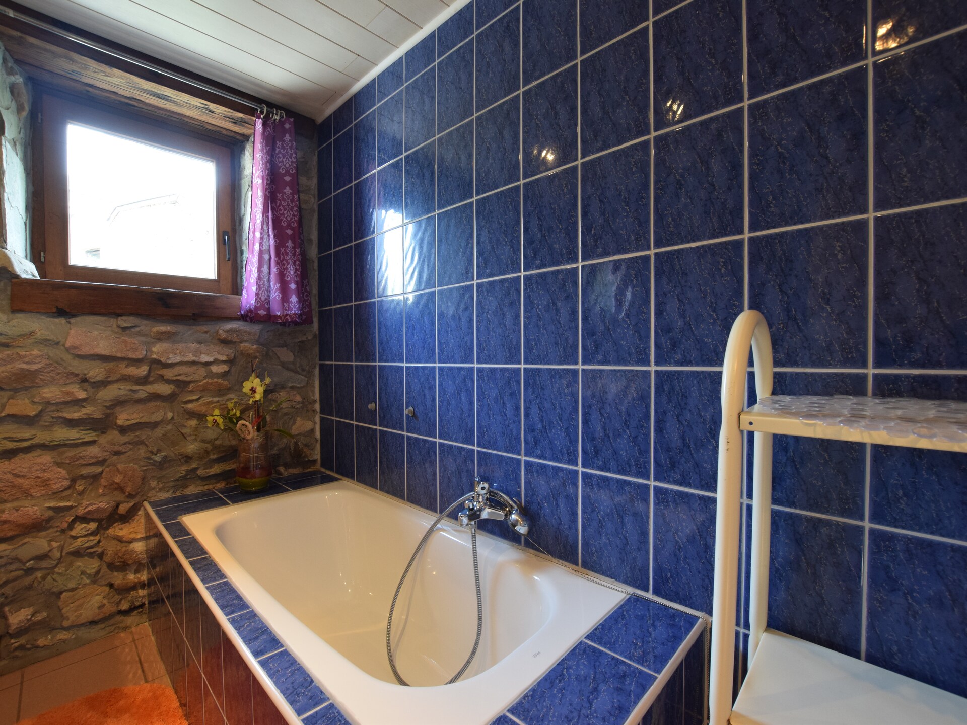 Ruim landhuis voor 22 personen met sauna en bubbelbad in de Ardennen - foto 19