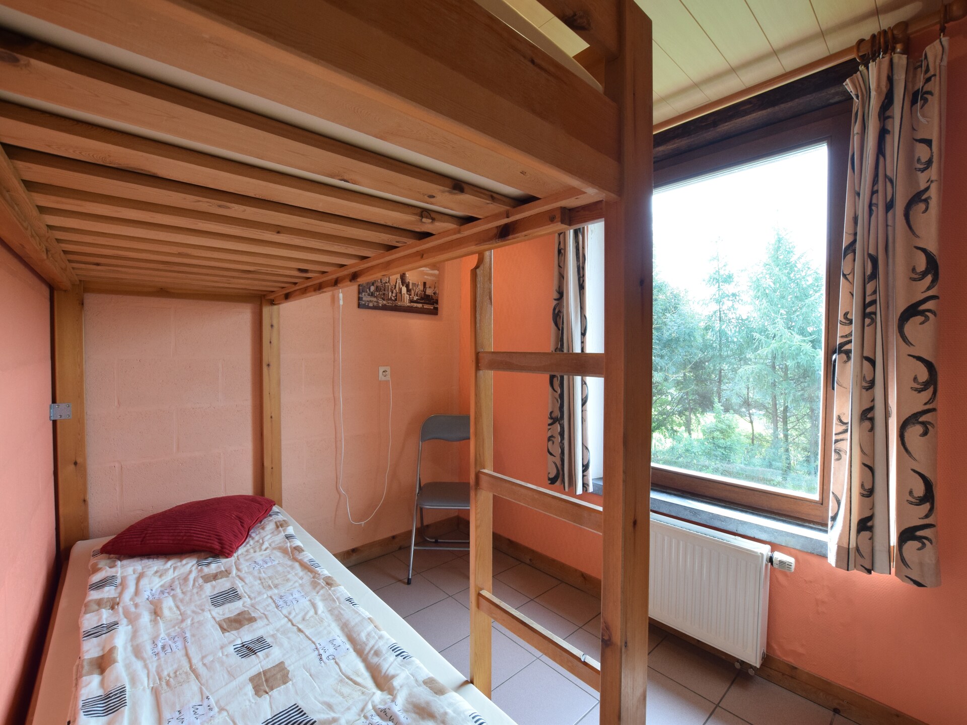 Ruim landhuis voor 22 personen met sauna en bubbelbad in de Ardennen - foto 27