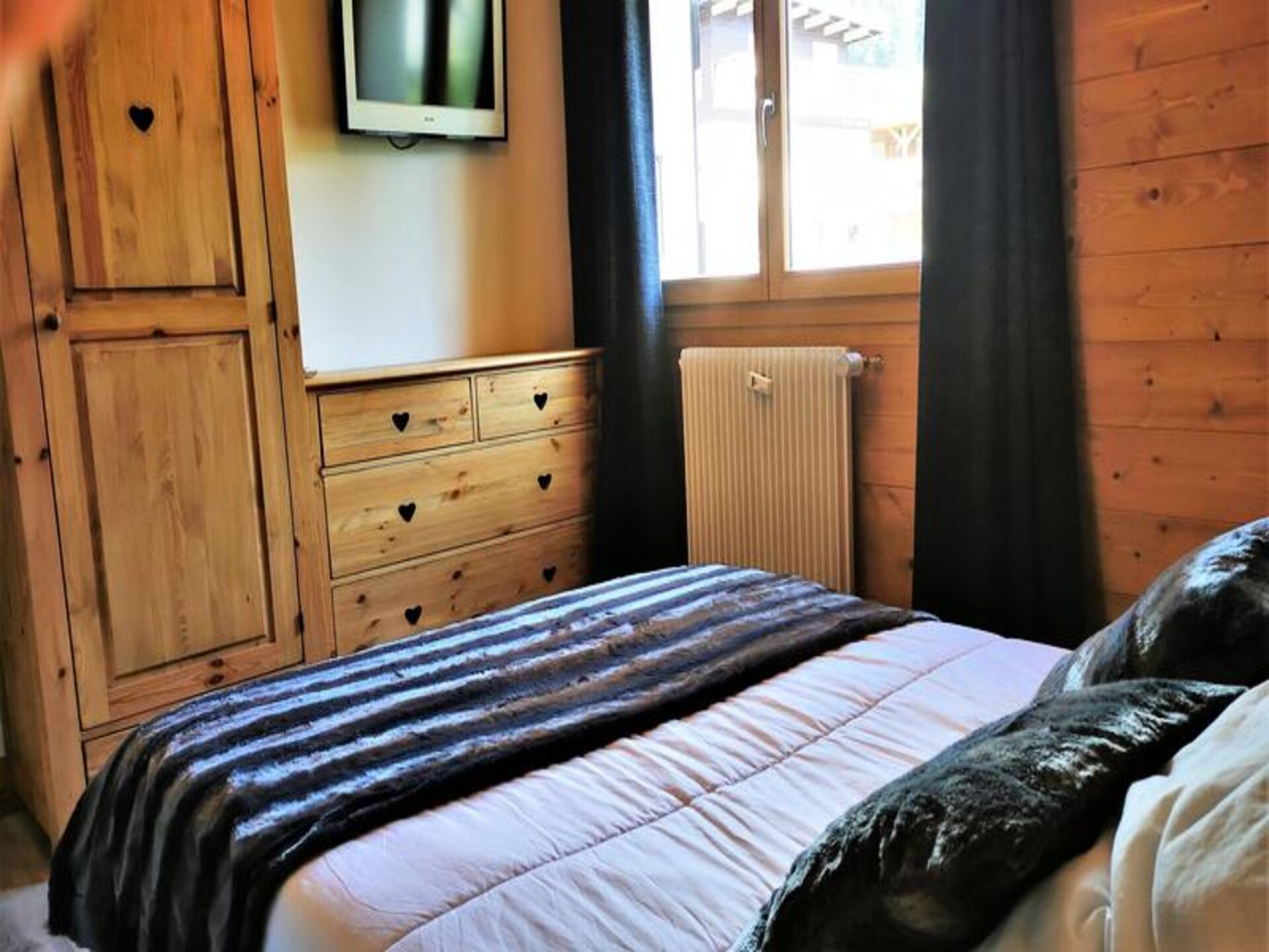 Licht 4-sterrenappartement met uitzicht op de Pic du Marcelly – 6 personen - foto 14