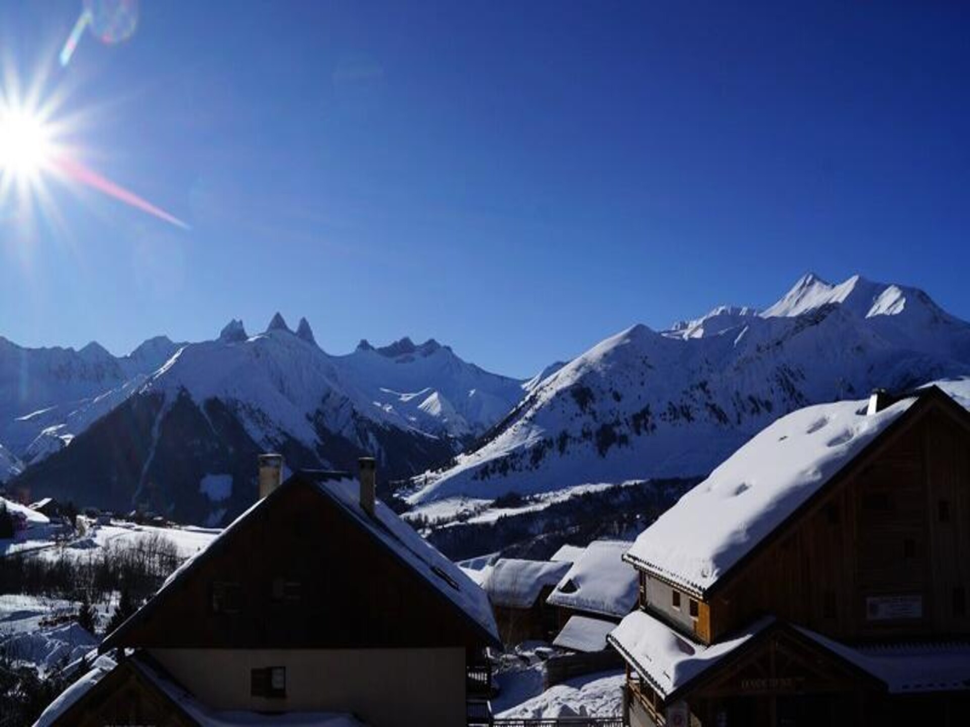 Ruim duplex appartement met terras en uitzicht op de Aiguilles d'Arves - foto 13