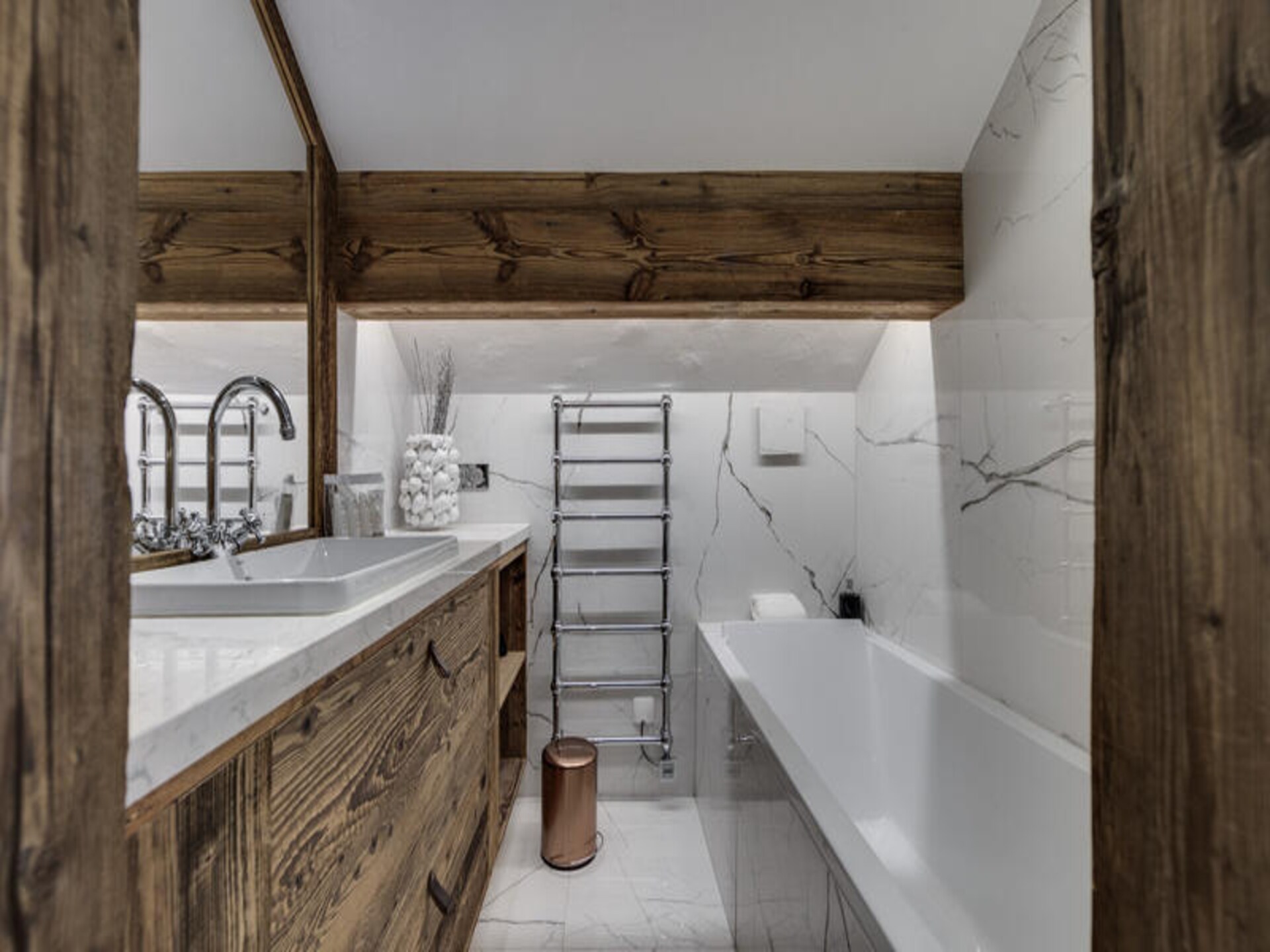 Chalet Neve: Ski-in/ski-out luxe voor 14 personen in Val d'Isère met privézwembad - foto 12