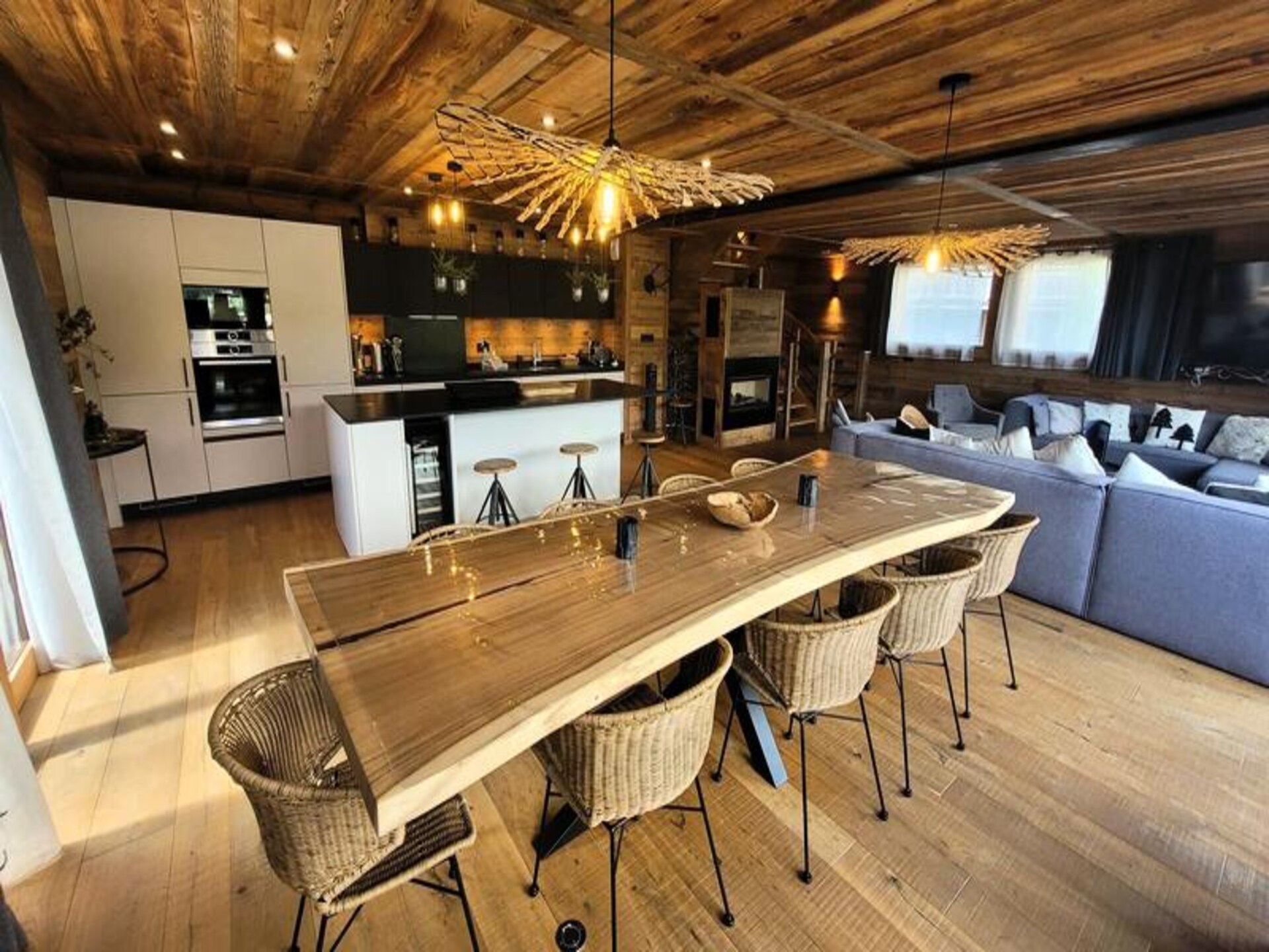 Luxe 5-sterrenchalet in Les Gets met jacuzzi, sauna en panoramisch uitzicht - foto 2