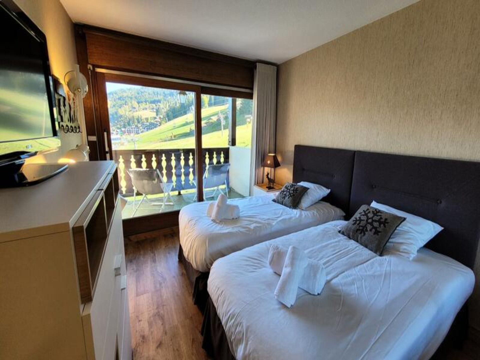 Ski-in/ski-out appartement voor 10 personen aan de piste in Les Gets - foto 12