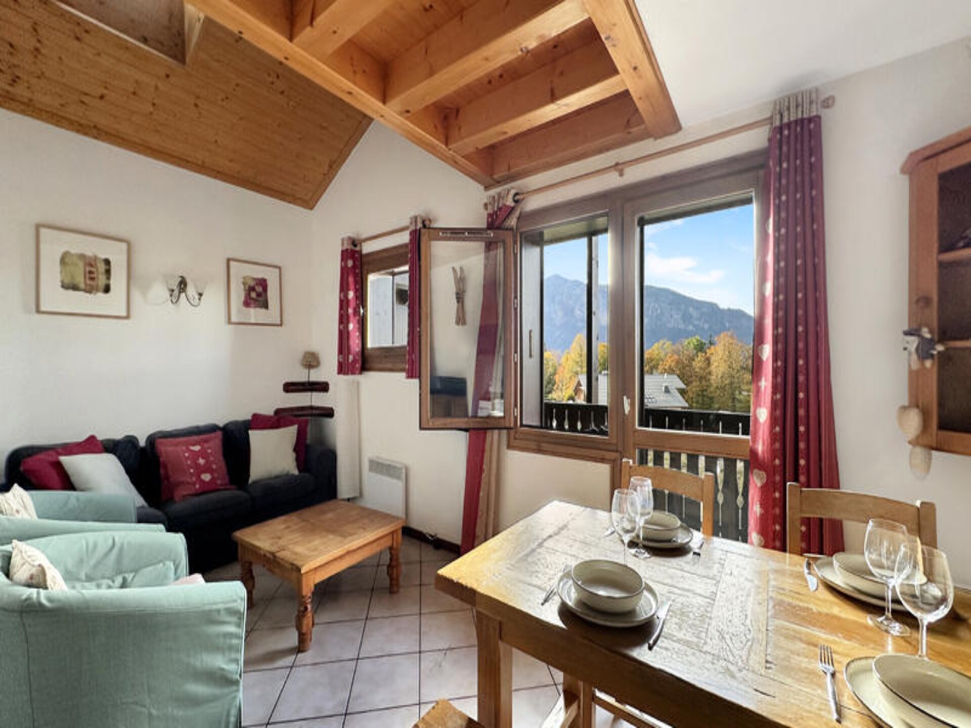 Knus appartement met balkon in het hart van Les Carroz-d'Arâches - foto 1