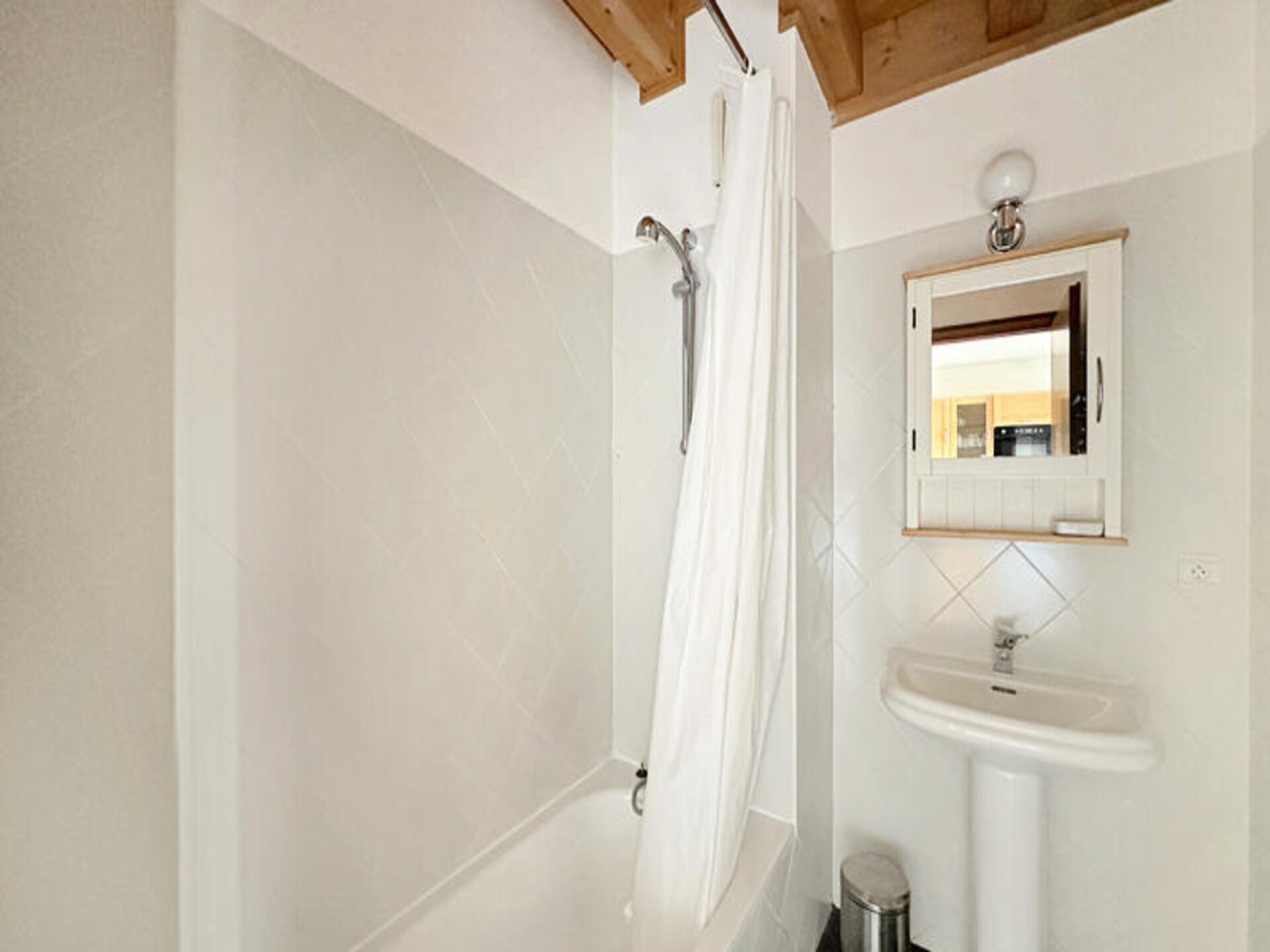 Knus appartement met balkon in het hart van Les Carroz-d'Arâches - foto 9
