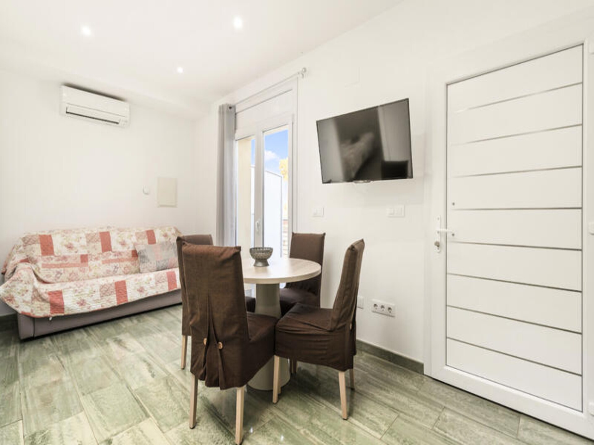 Strandappartement met zeezicht en terras in Empuriabrava - foto 3
