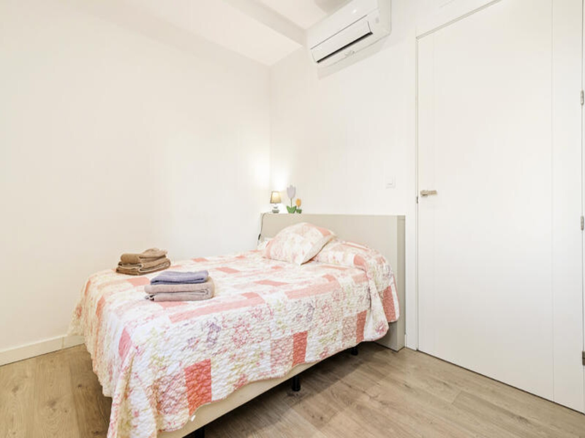 Strandappartement met zeezicht en terras in Empuriabrava - foto 4