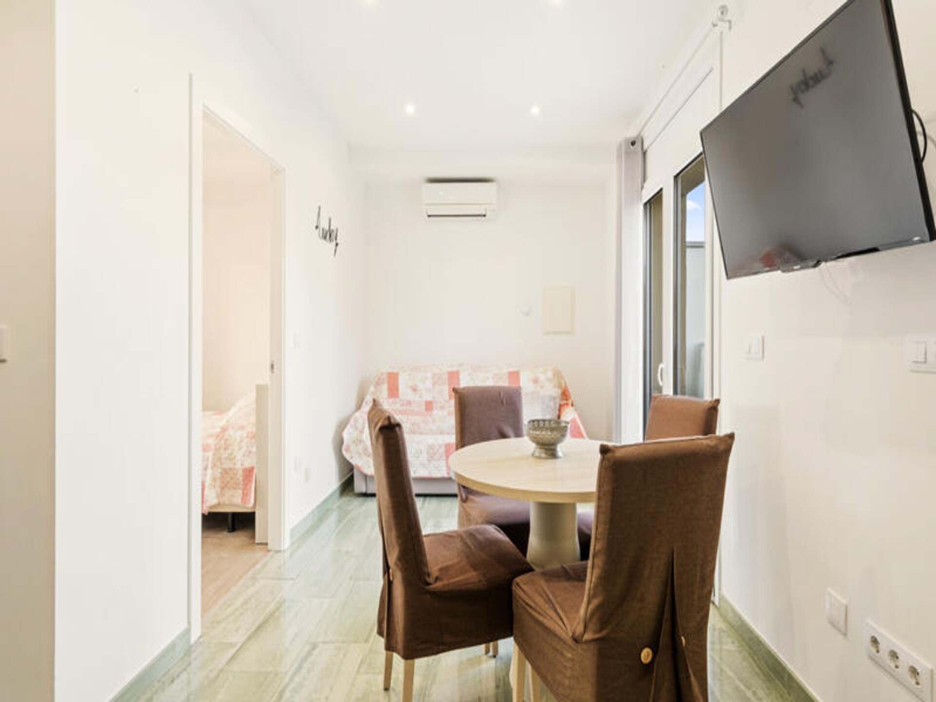 Strandappartement met zeezicht en terras in Empuriabrava - foto 11