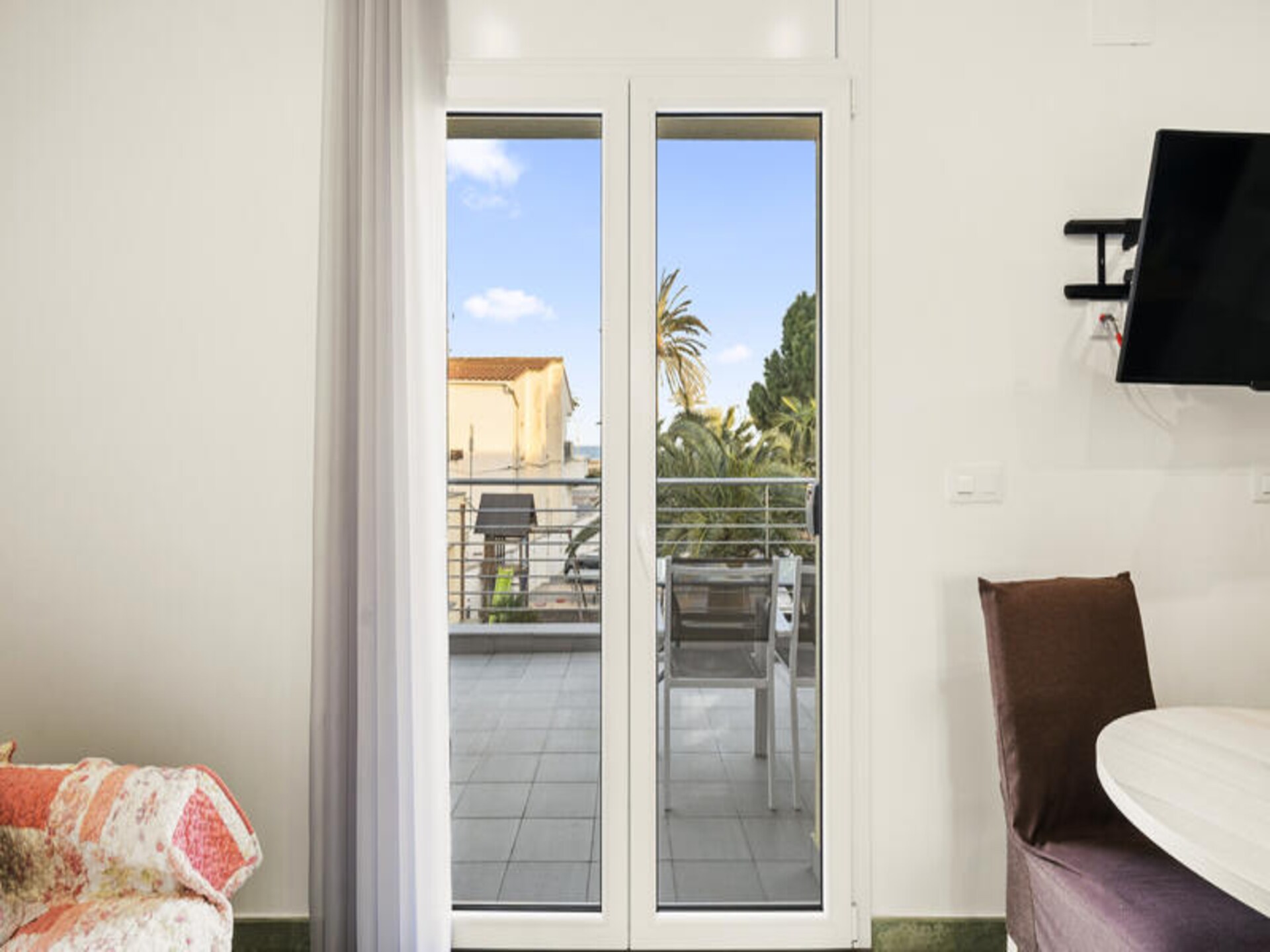 Strandappartement met zeezicht en terras in Empuriabrava - foto 23