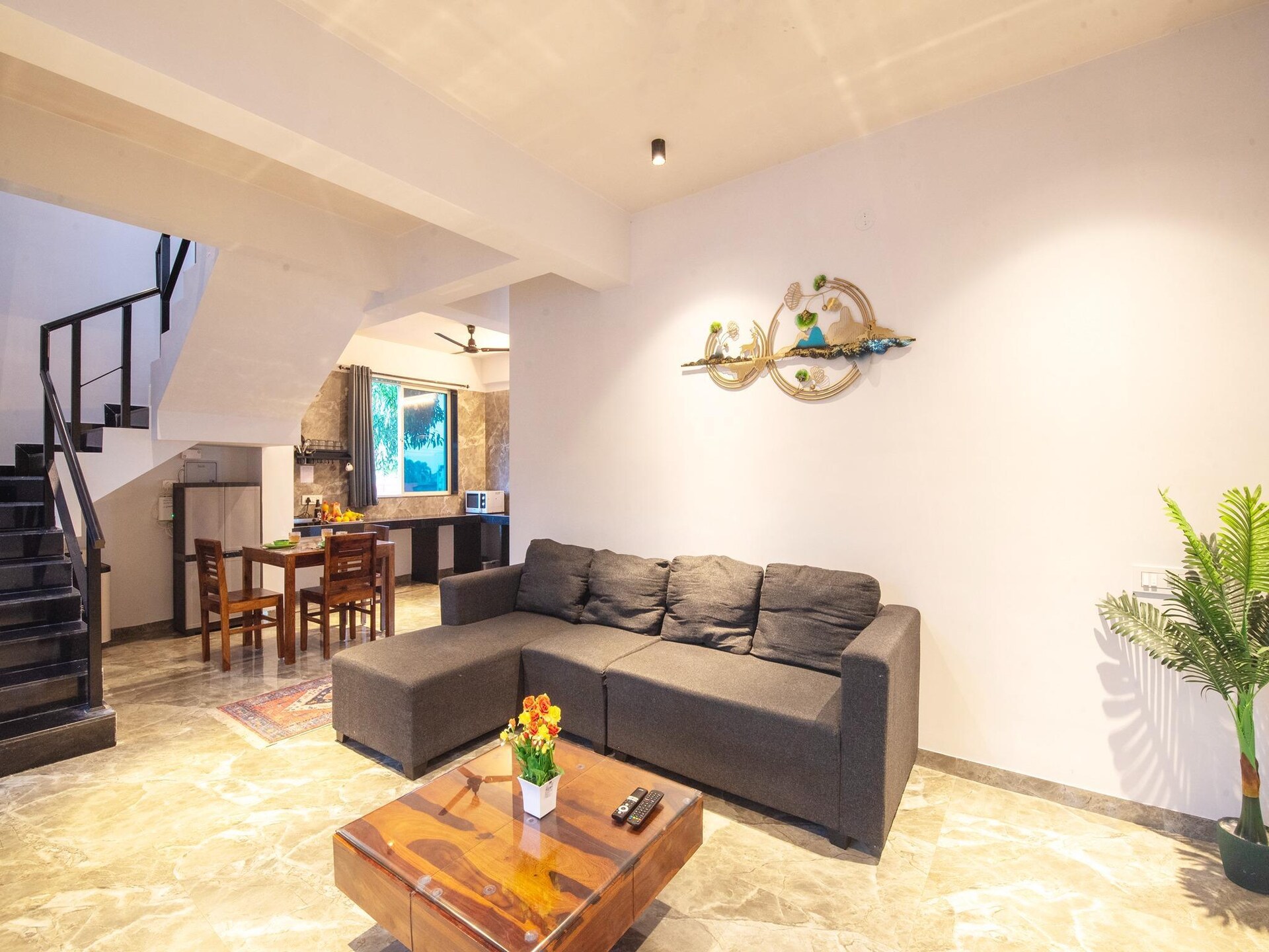 Ventara Bliss: Ruim vakantiehuis met privézwembad voor 10 personen in Lonavala - foto 14