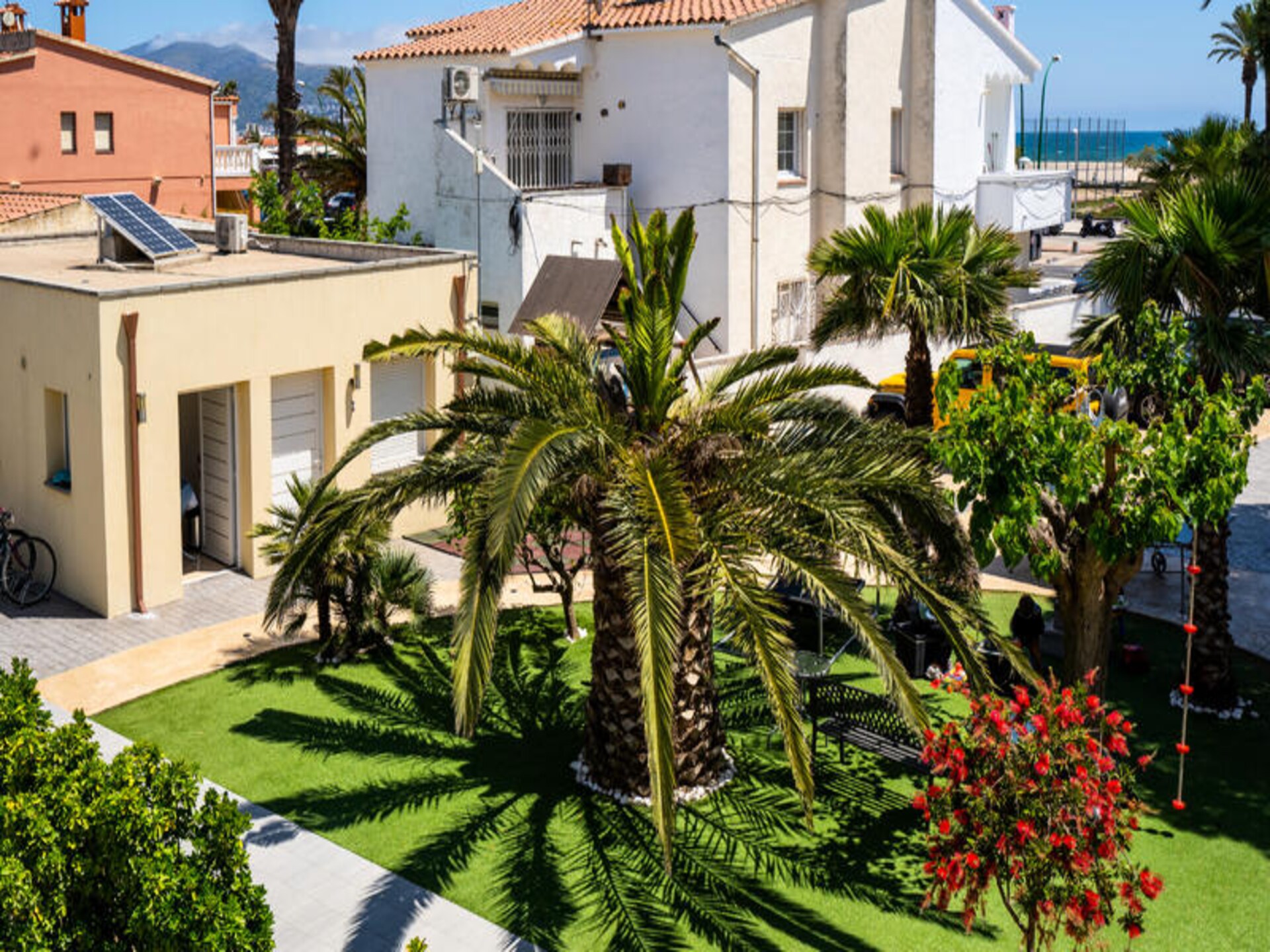 Appartement in Empuriabrava met strandterras en gedeelde faciliteiten - foto 27