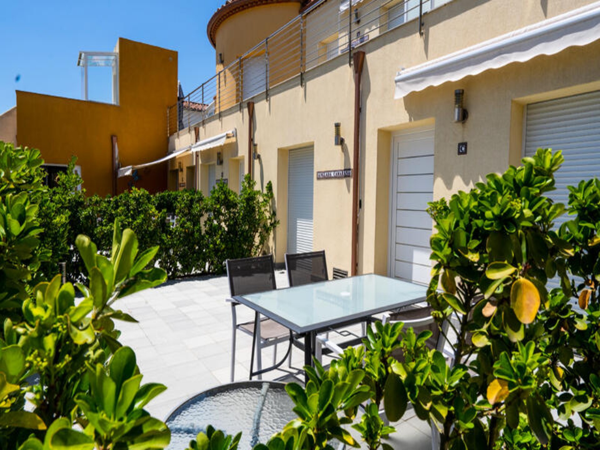 Appartement in Empuriabrava met strandterras en gedeelde faciliteiten - foto 41