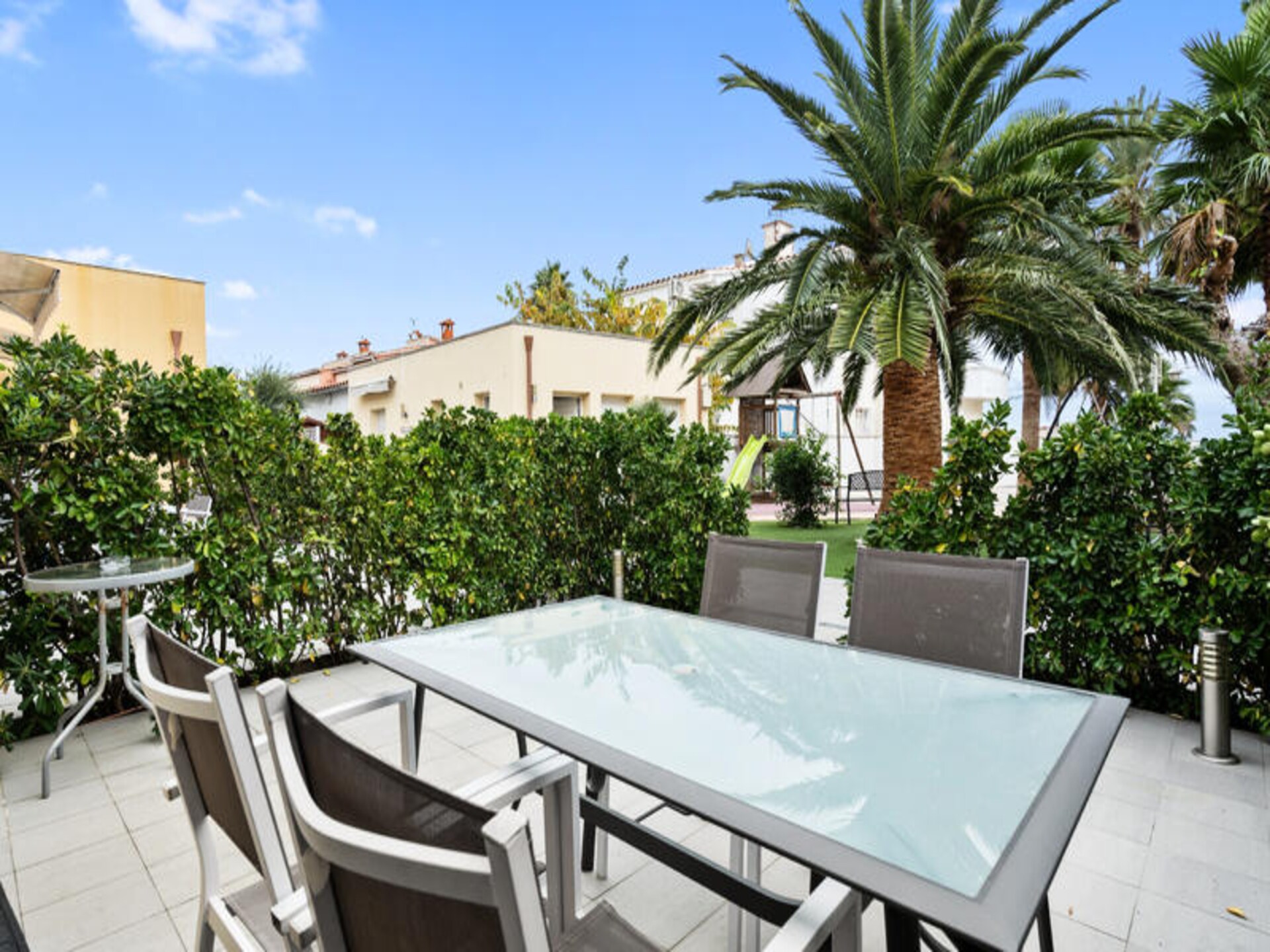 Appartement aan zee in Empuriabrava met terras en uitzicht - foto 19
