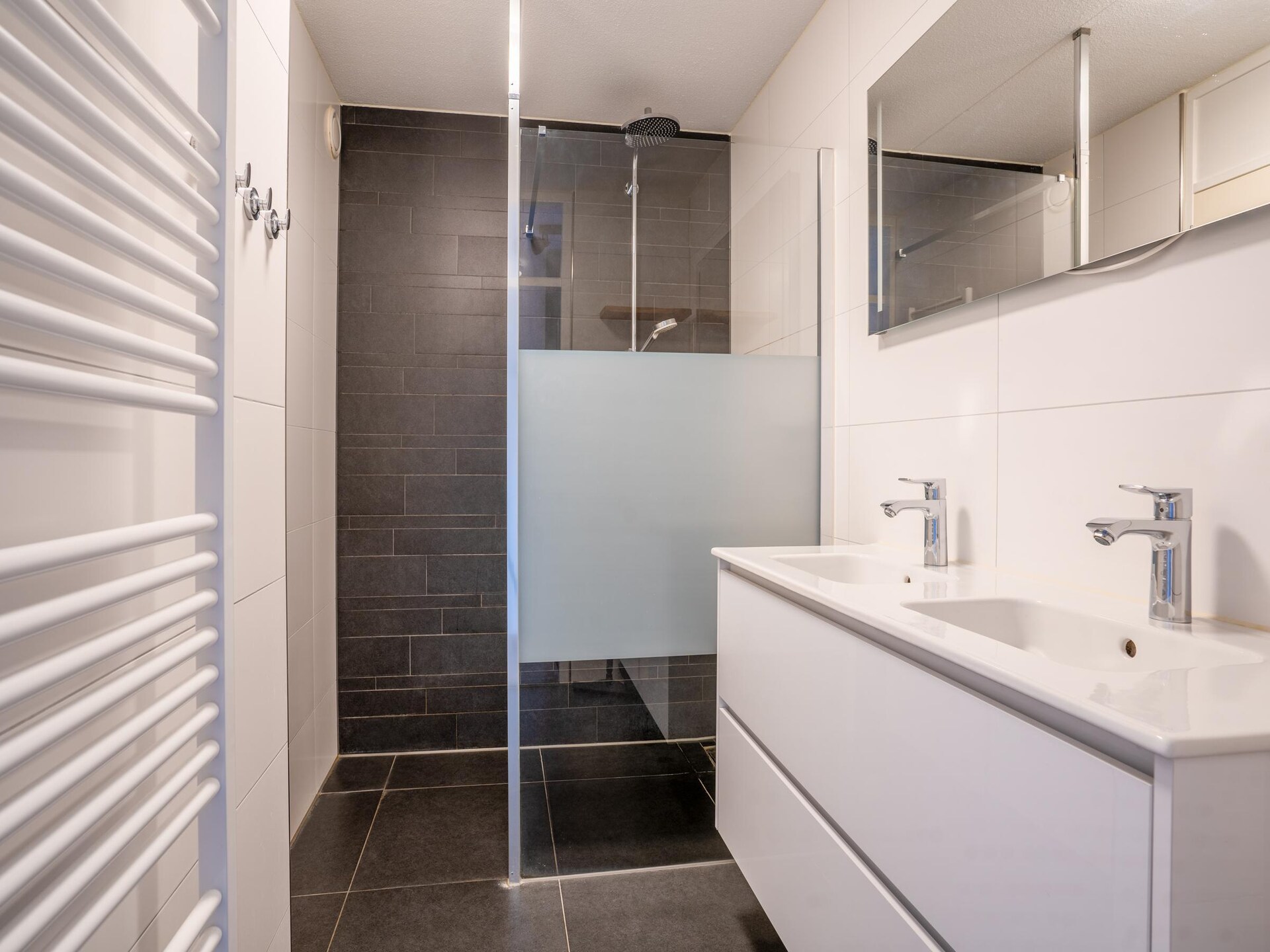 Juliana 048: Modern appartement met zeezicht in De Koog - foto 11