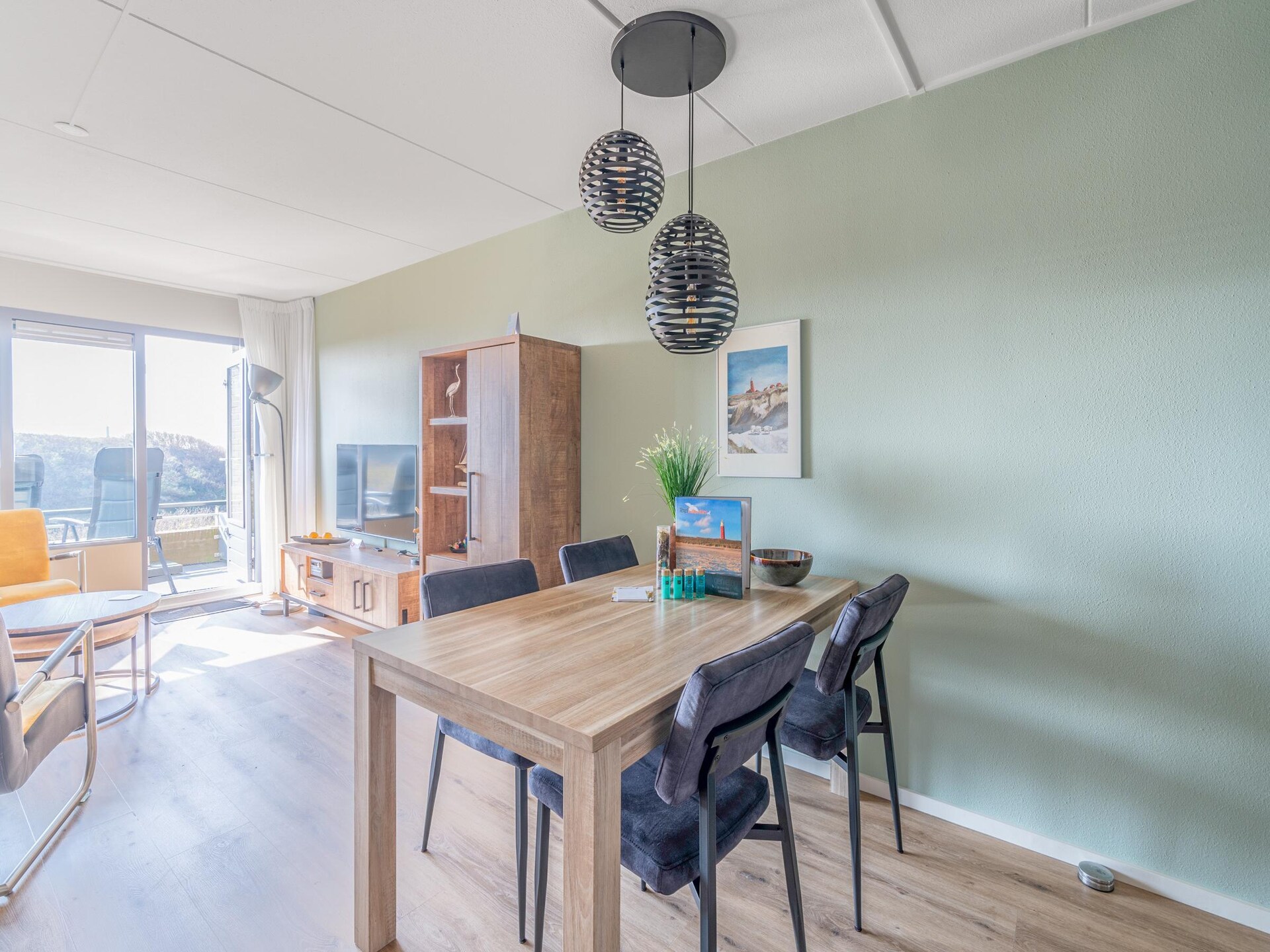 Modern appartement met zeezicht en gerenoveerde keuken in De Koog - foto 5