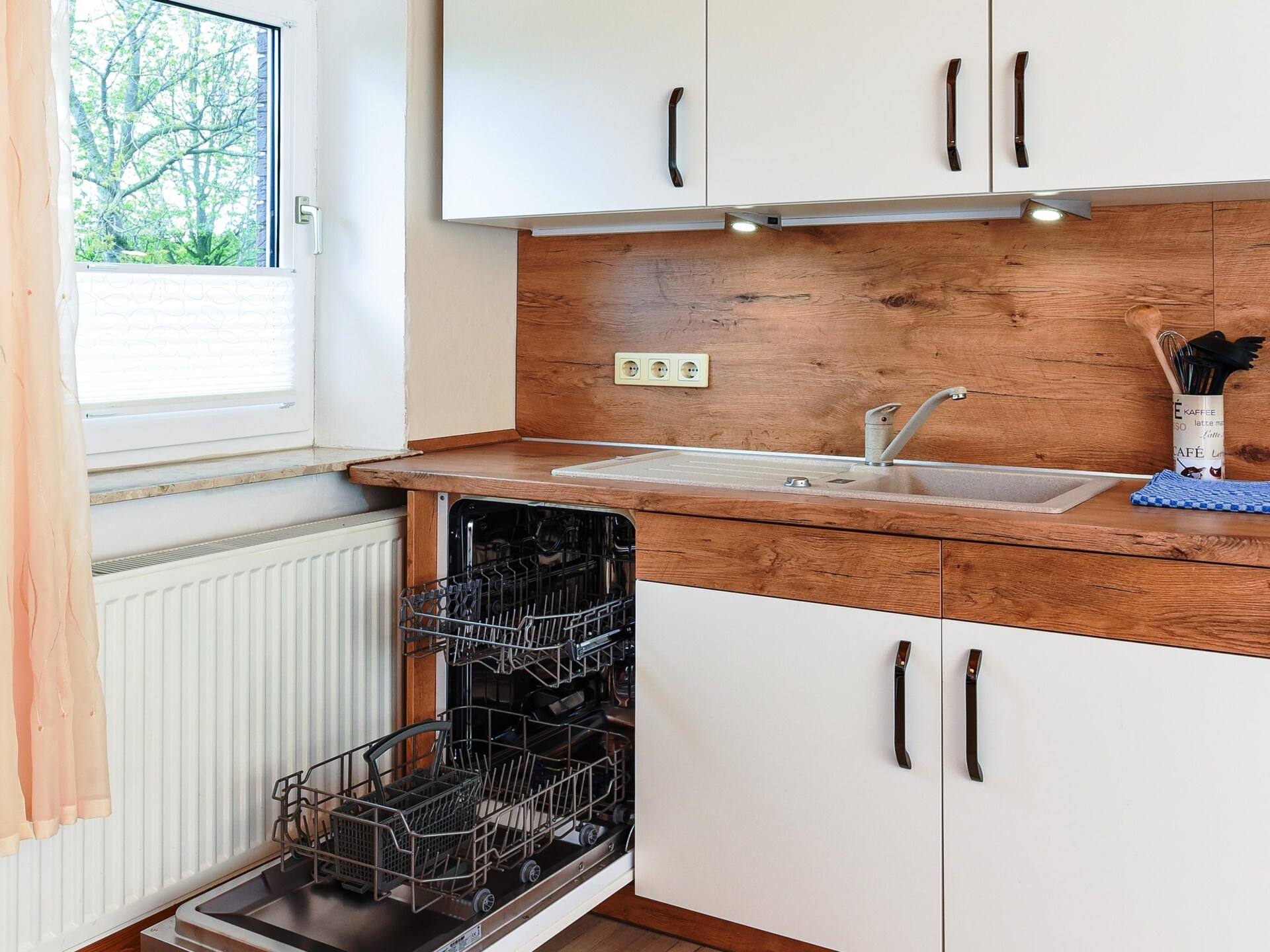 Knus zolderappartement Hafeneck op 900m van het strand in Bensersiel - foto 15