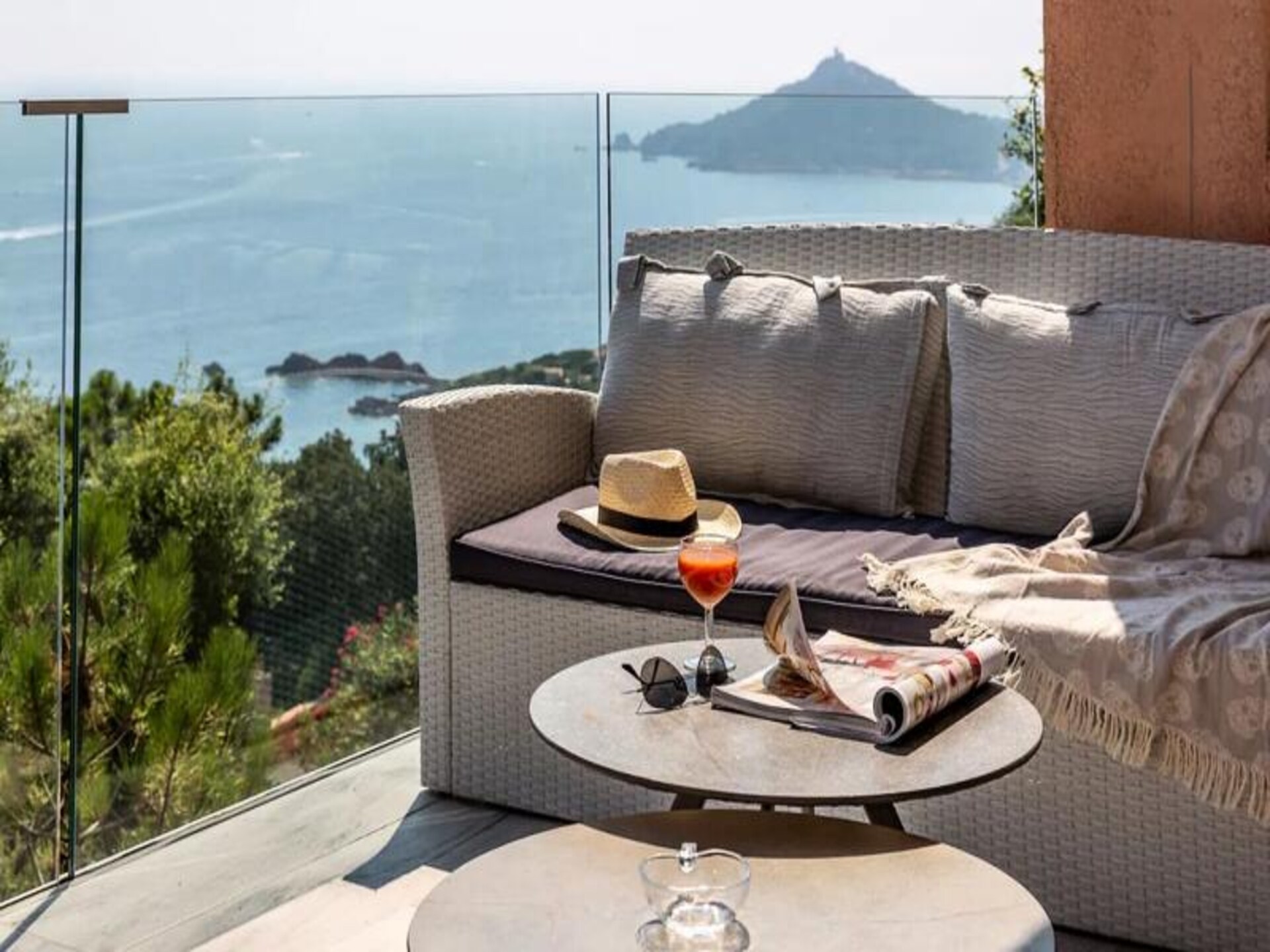 Moderne villa in Anthéor met privézwembad en panoramisch zeezicht voor 8 personen - foto 24