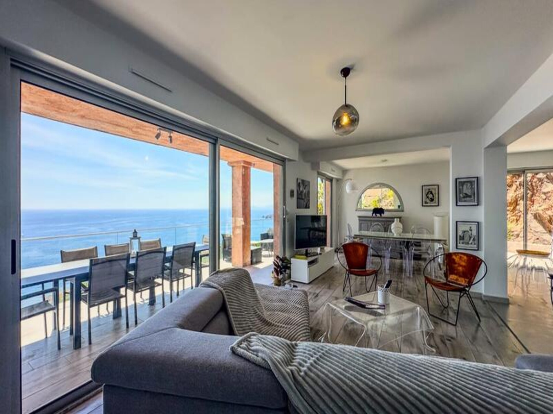 Moderne villa in Anthéor met privézwembad en panoramisch zeezicht voor 8 personen - foto 33