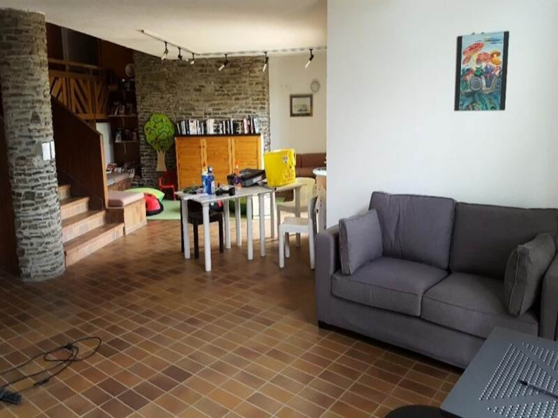 Ruim appartement voor 10 personen in Les Angles met uitzicht op de bergen - foto 4