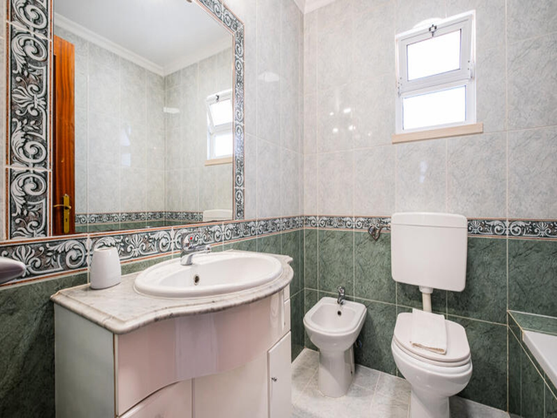 Ruim appartement voor 7 bij zeezwembad in Albufeira - foto 9