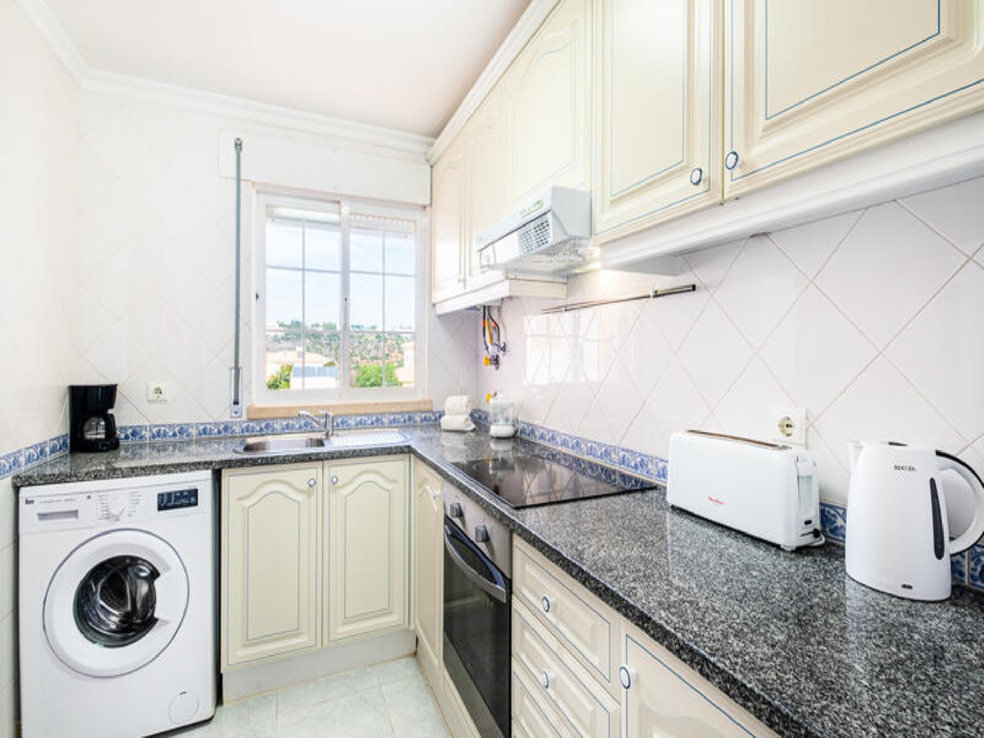 Ruim appartement voor 7 bij zeezwembad in Albufeira - foto 13