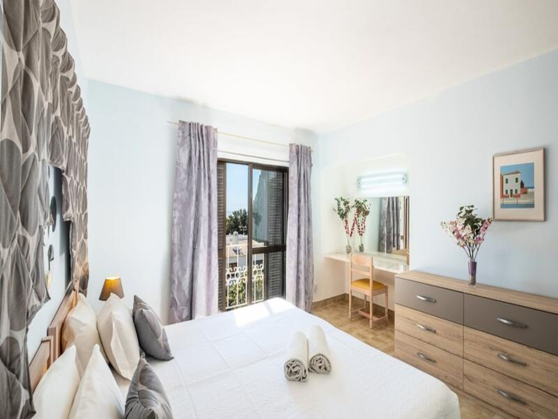 Licht appartement met gemeenschappelijk zwembad in het hart van Albufeira - foto 5