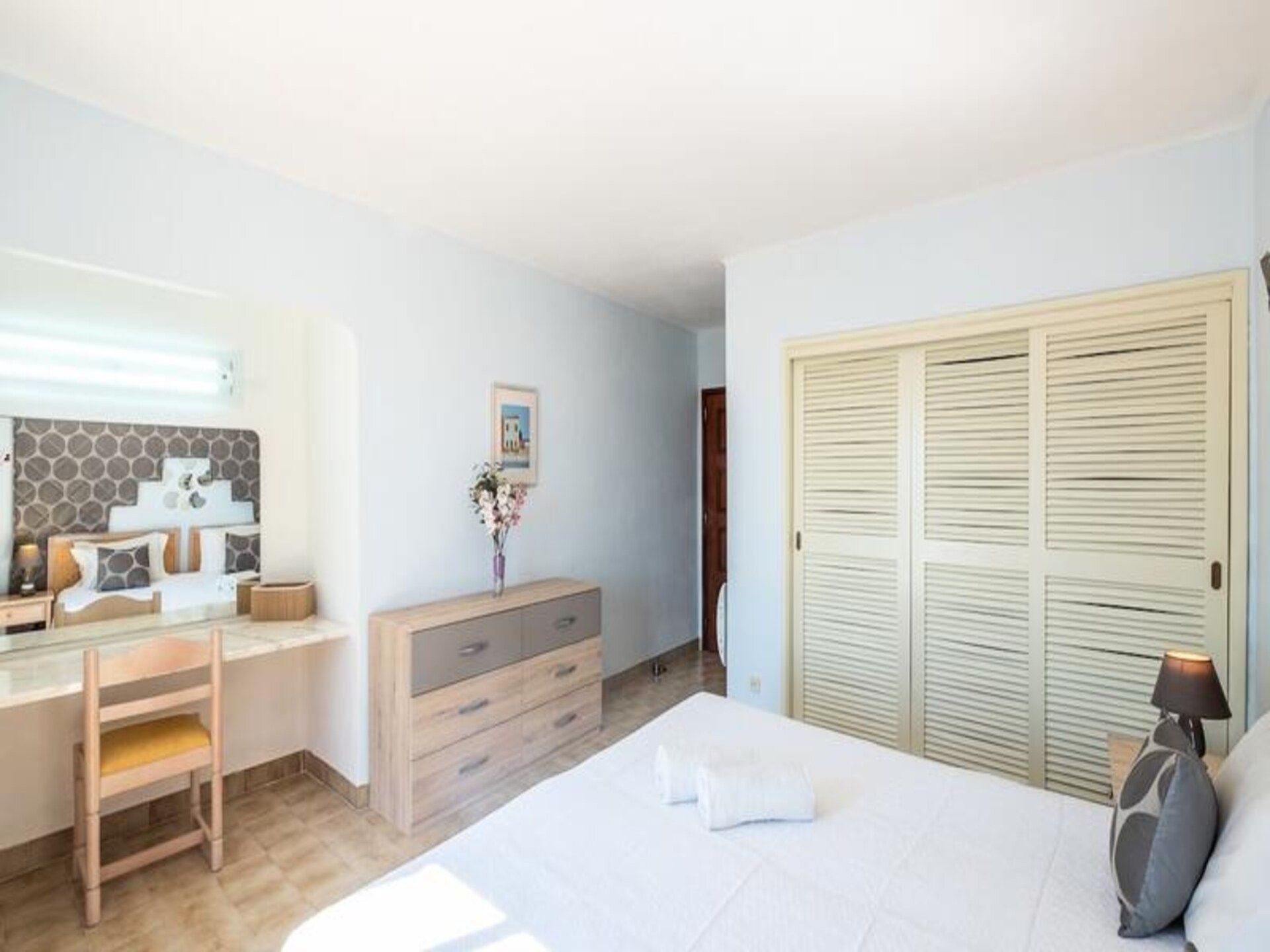 Licht appartement met gemeenschappelijk zwembad in het hart van Albufeira - foto 7