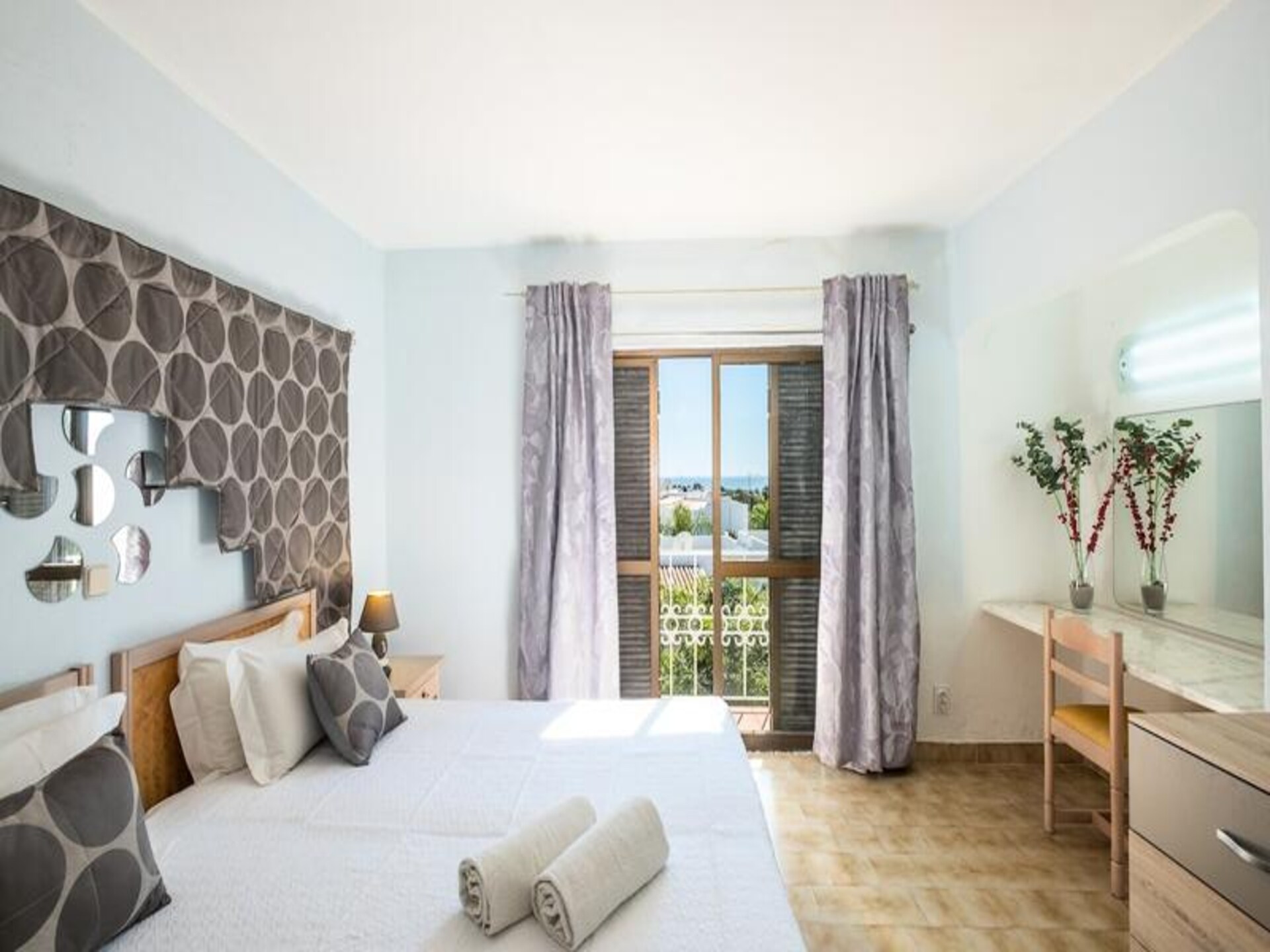 Licht appartement met gemeenschappelijk zwembad in het hart van Albufeira - foto 8