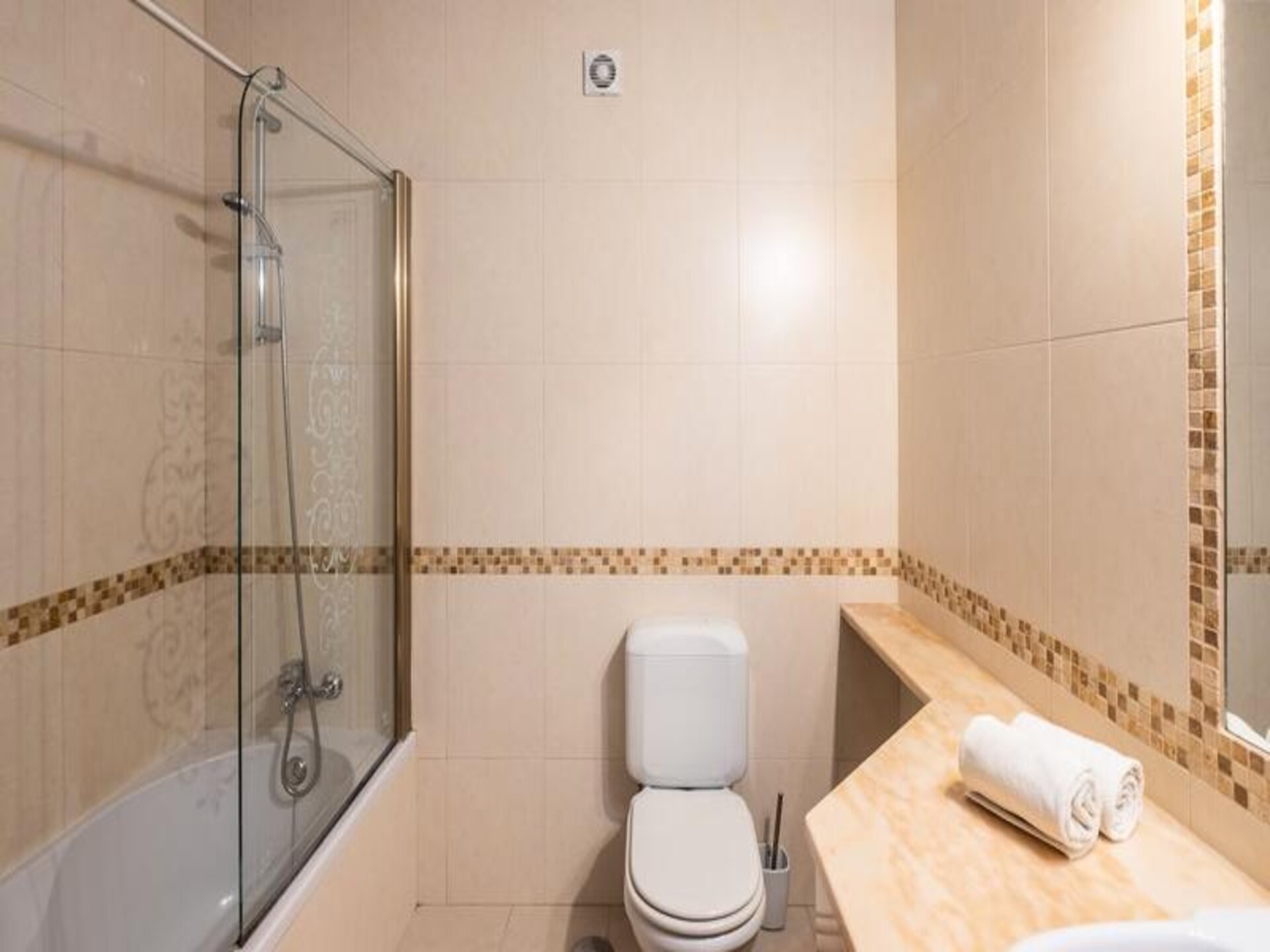 Licht appartement met gemeenschappelijk zwembad in het hart van Albufeira - foto 11