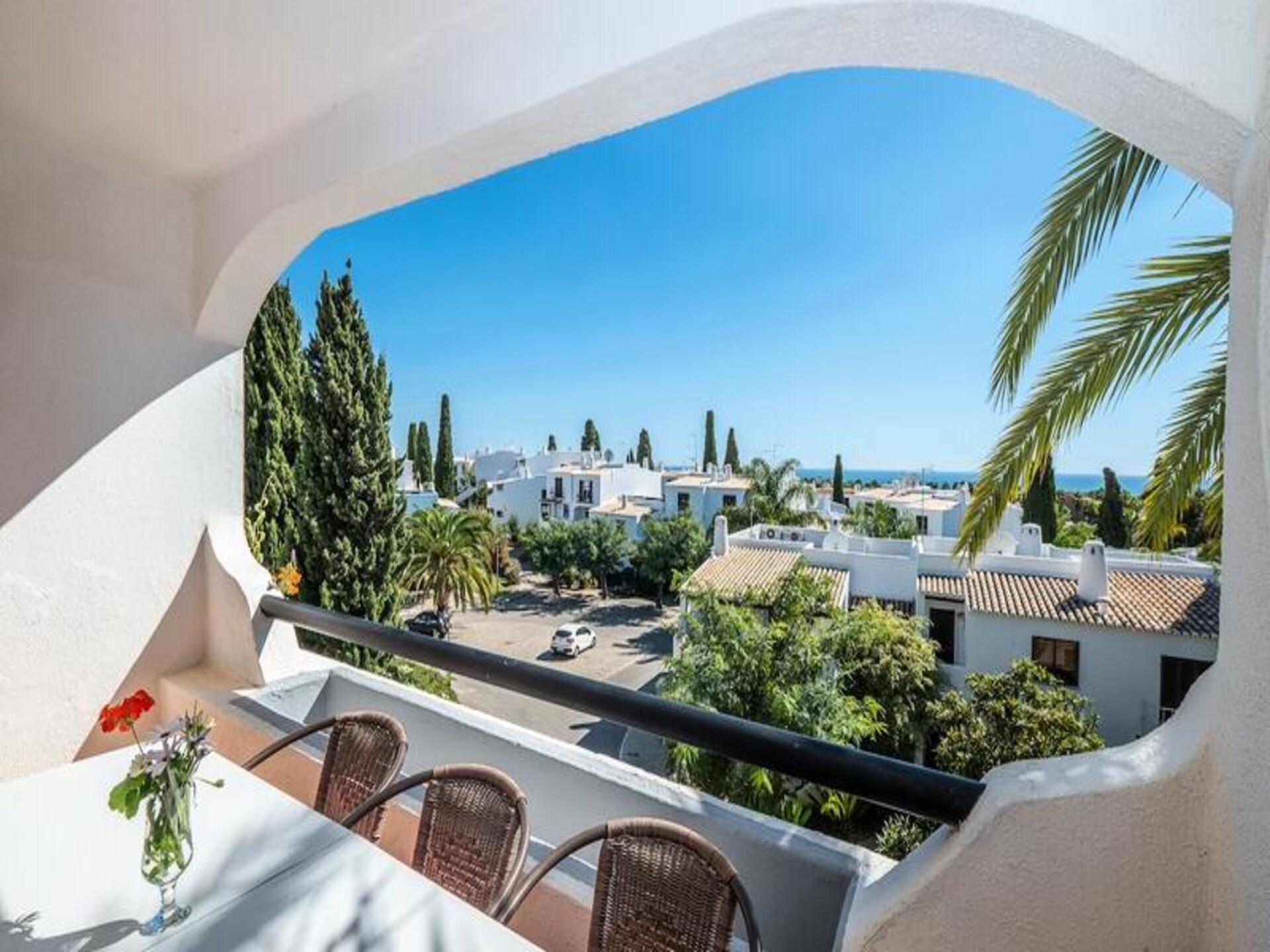 Licht appartement met gemeenschappelijk zwembad in het hart van Albufeira - foto 27