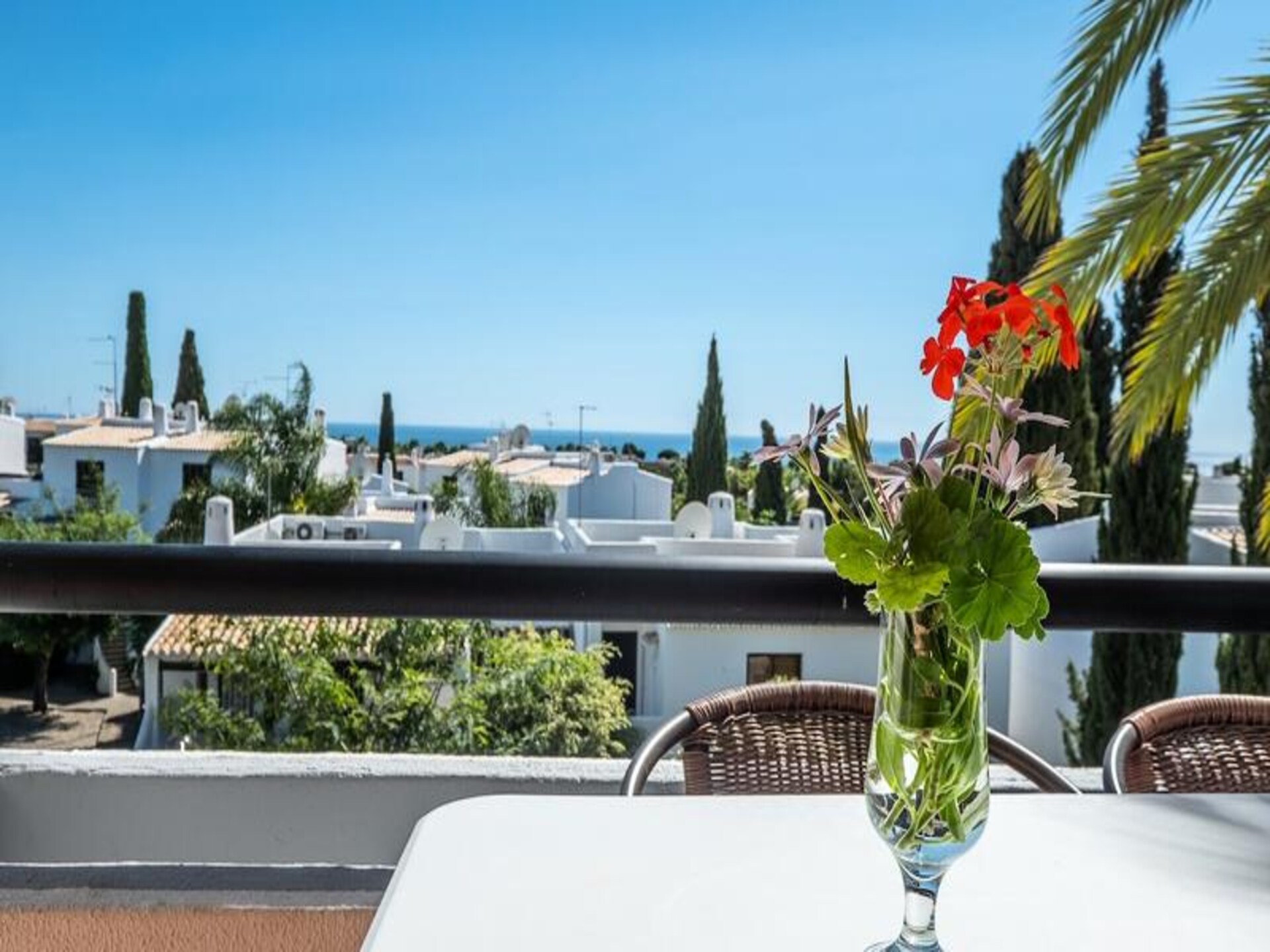 Licht appartement met gemeenschappelijk zwembad in het hart van Albufeira - foto 30