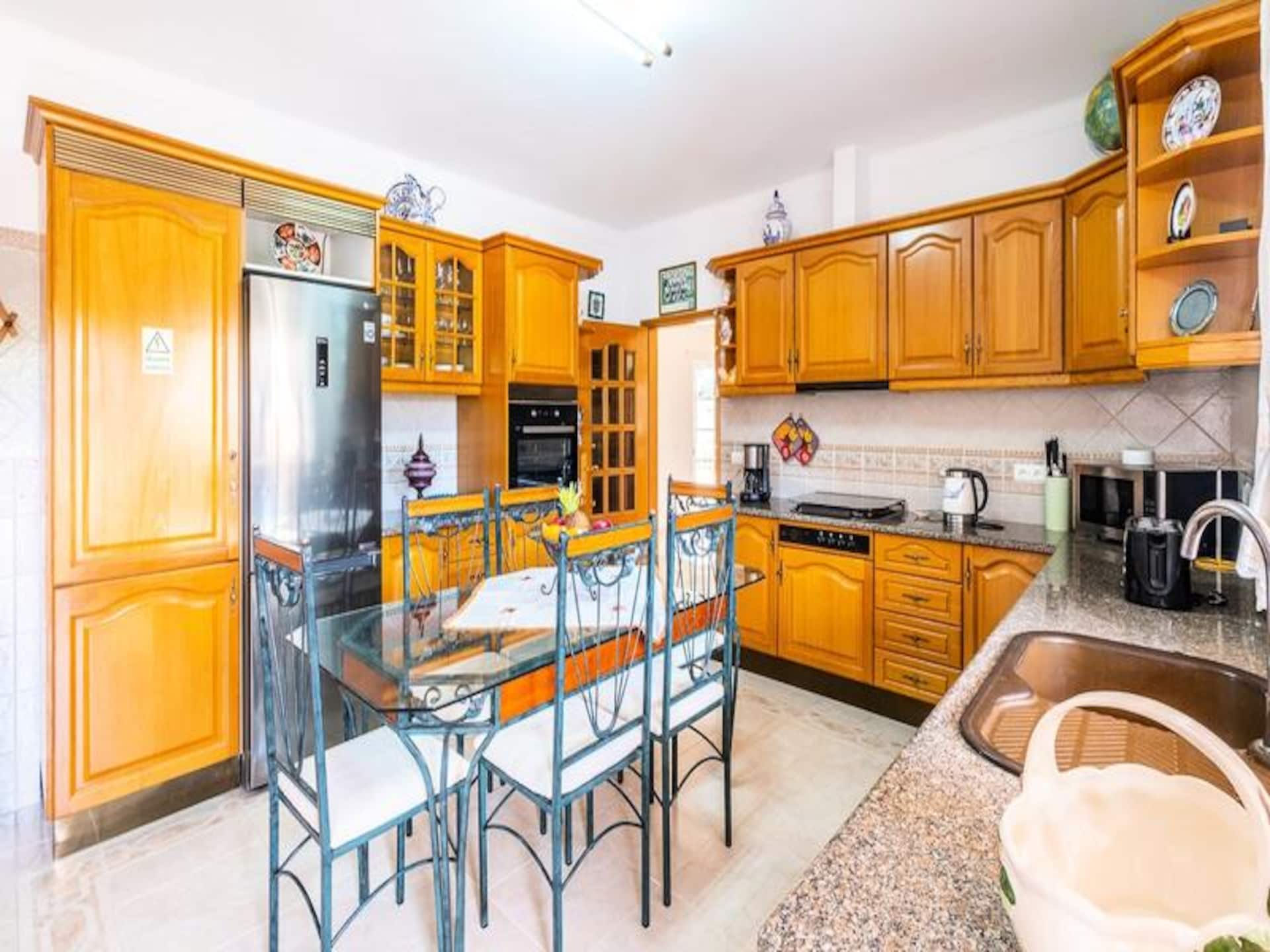 Villa Glória: Zonnig familieparadijs met privézwembad en bergzicht - foto 14