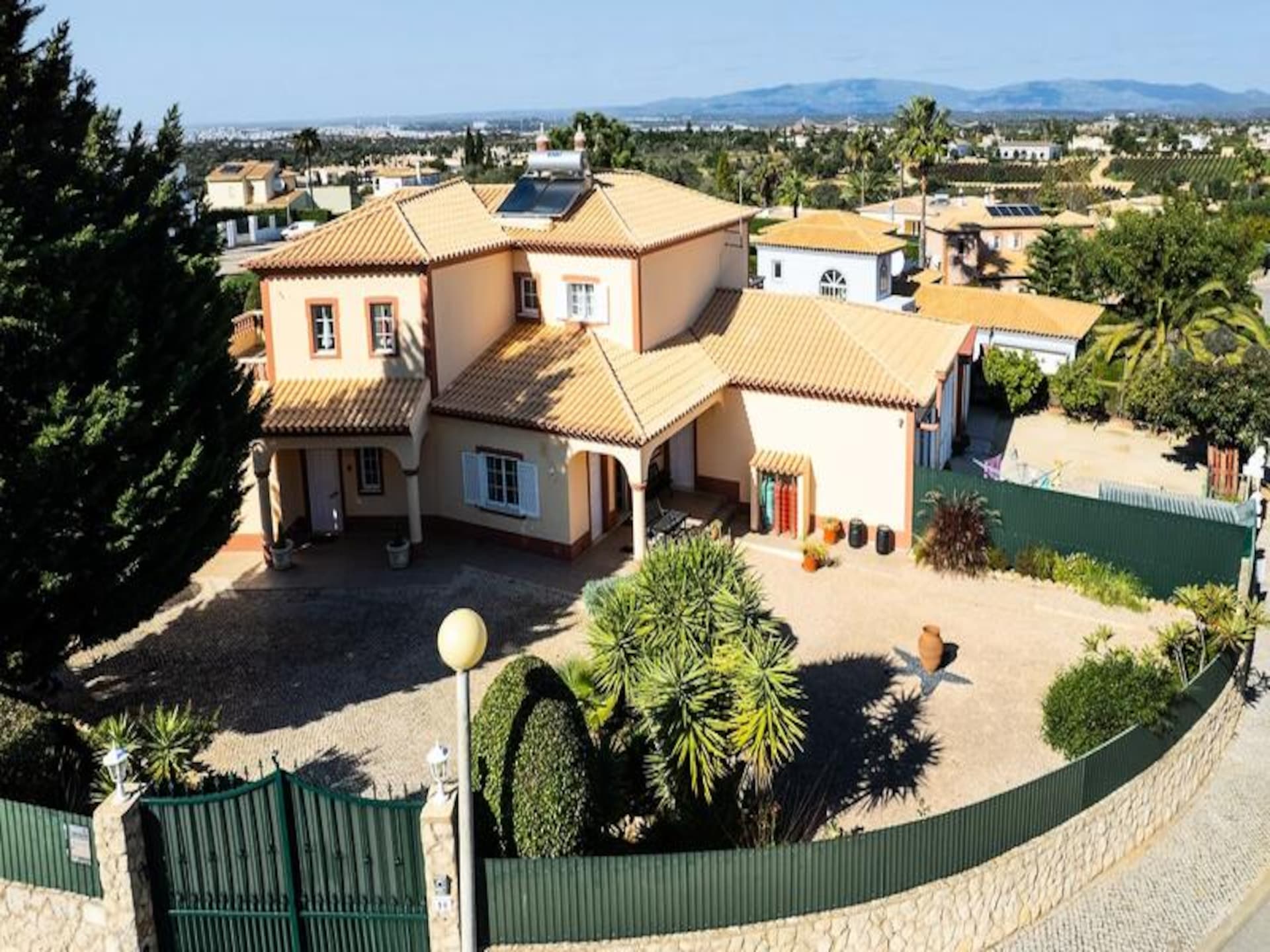 Villa Glória: Zonnig familieparadijs met privézwembad en bergzicht - foto 43
