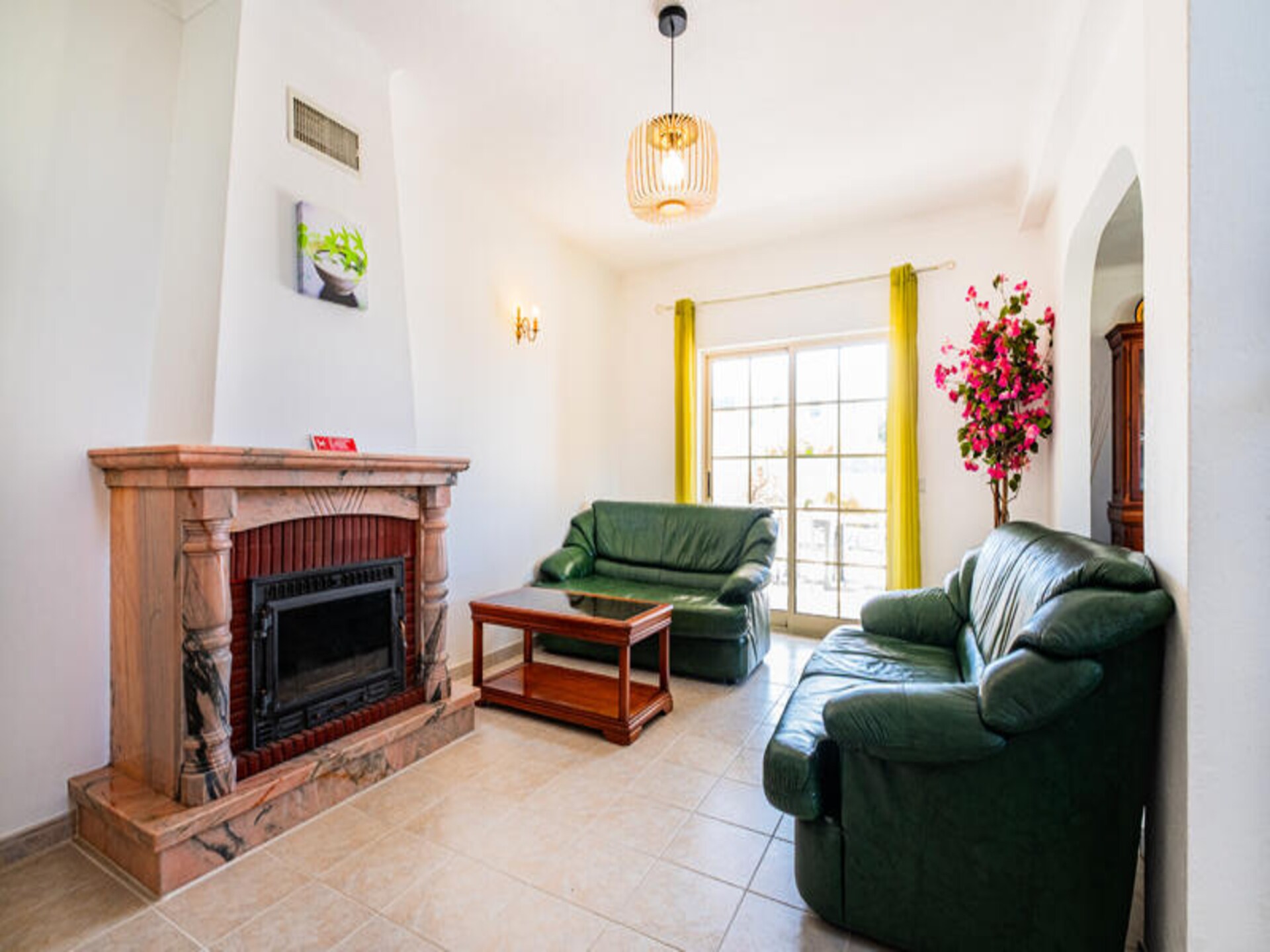 Ruim appartement bij Albufeira met tuin, vlakbij stranden - foto 3