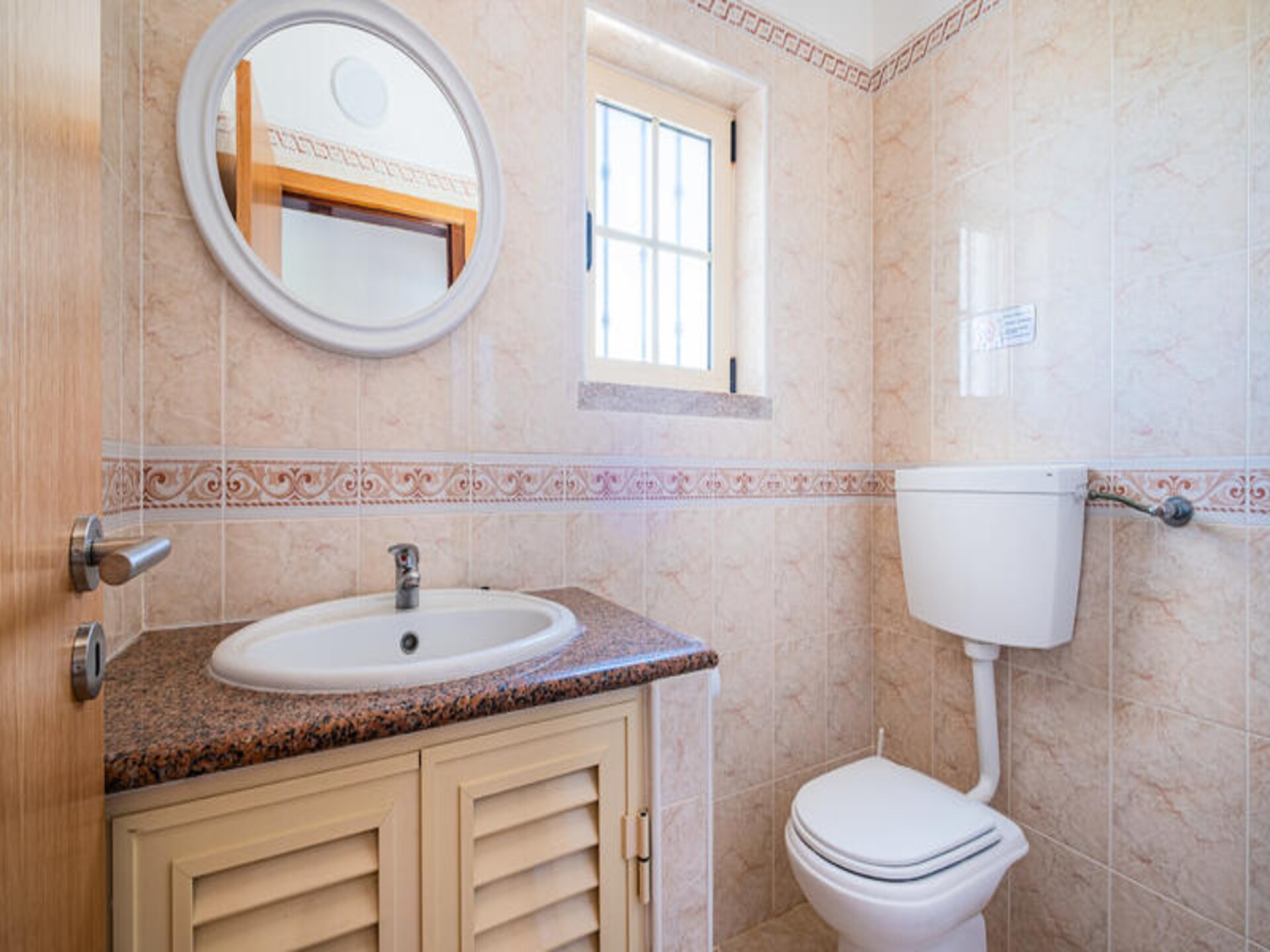 Ruim appartement bij Albufeira met tuin, vlakbij stranden - foto 7