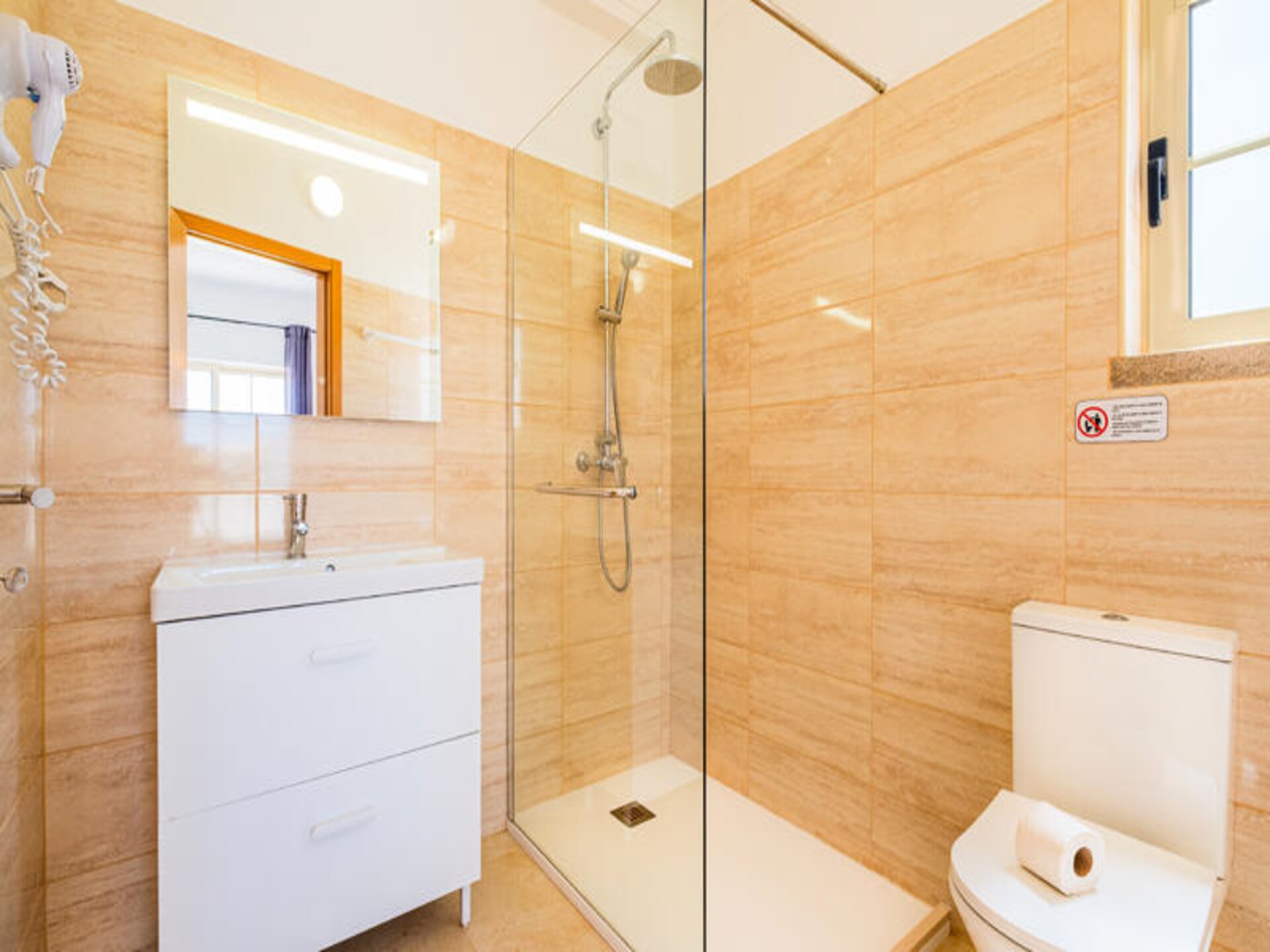 Ruim appartement bij Albufeira met tuin, vlakbij stranden - foto 17