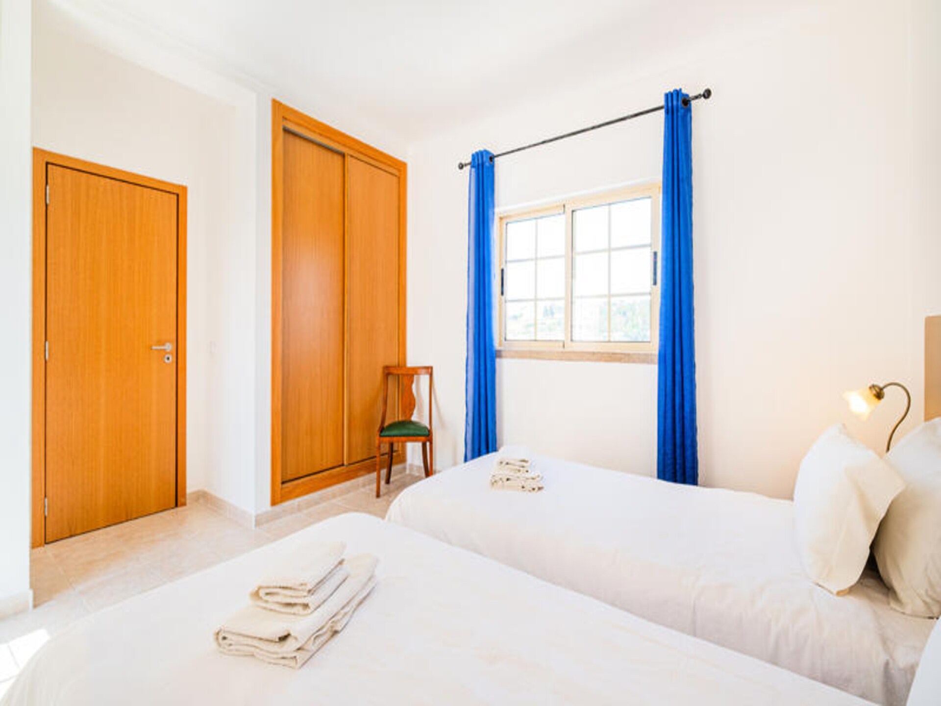 Ruim appartement bij Albufeira met tuin, vlakbij stranden - foto 23