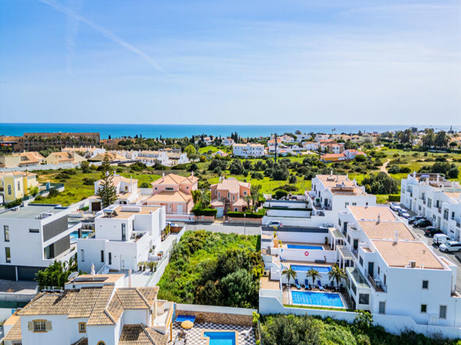 Ruim appartement bij Albufeira met tuin, vlakbij stranden - foto 25