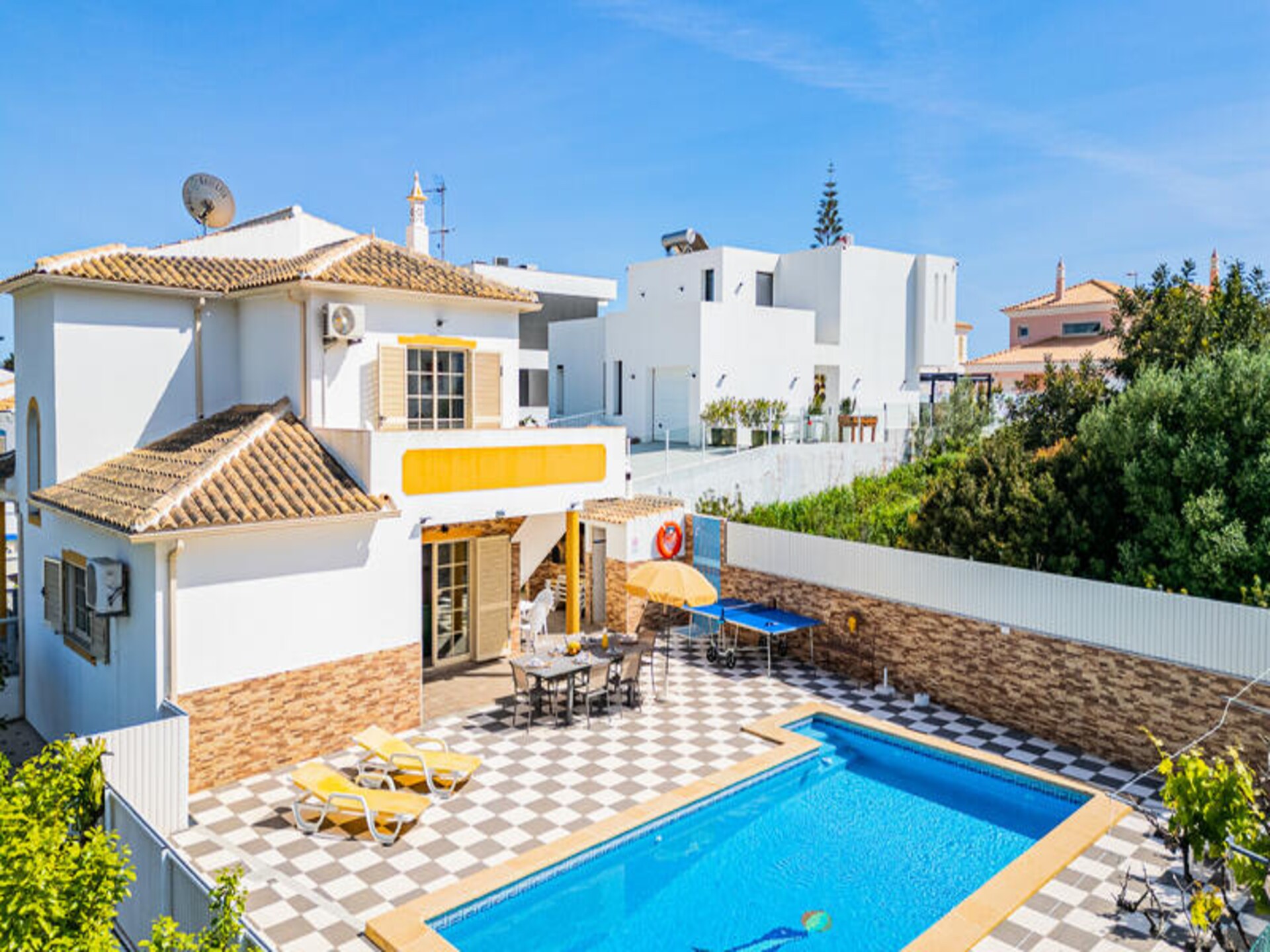 Ruim appartement bij Albufeira met tuin, vlakbij stranden - foto 32