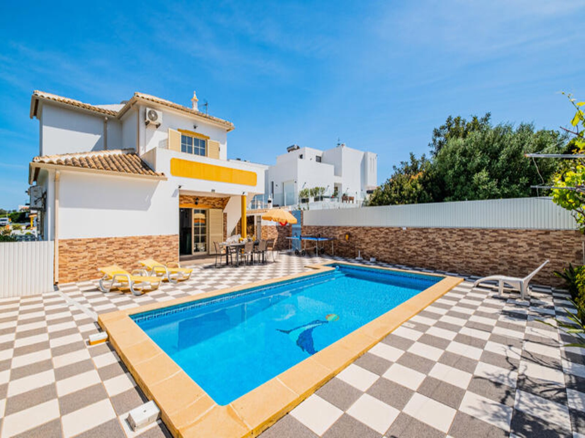 Ruim appartement bij Albufeira met tuin, vlakbij stranden - foto 38