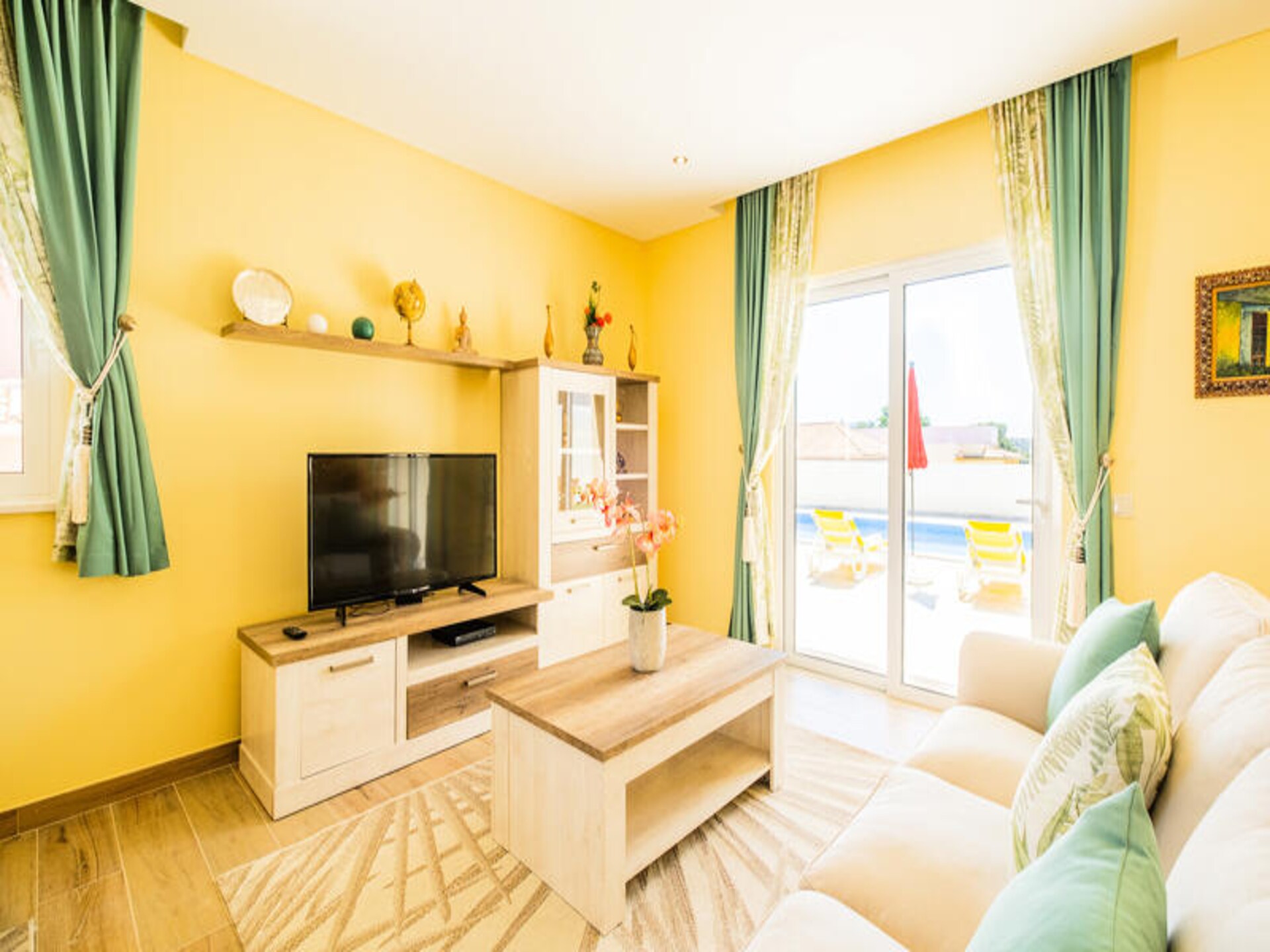 Ruim appartement met 4 slaapkamers, tuin en airco nabij oude centrum Albufeira - foto 35