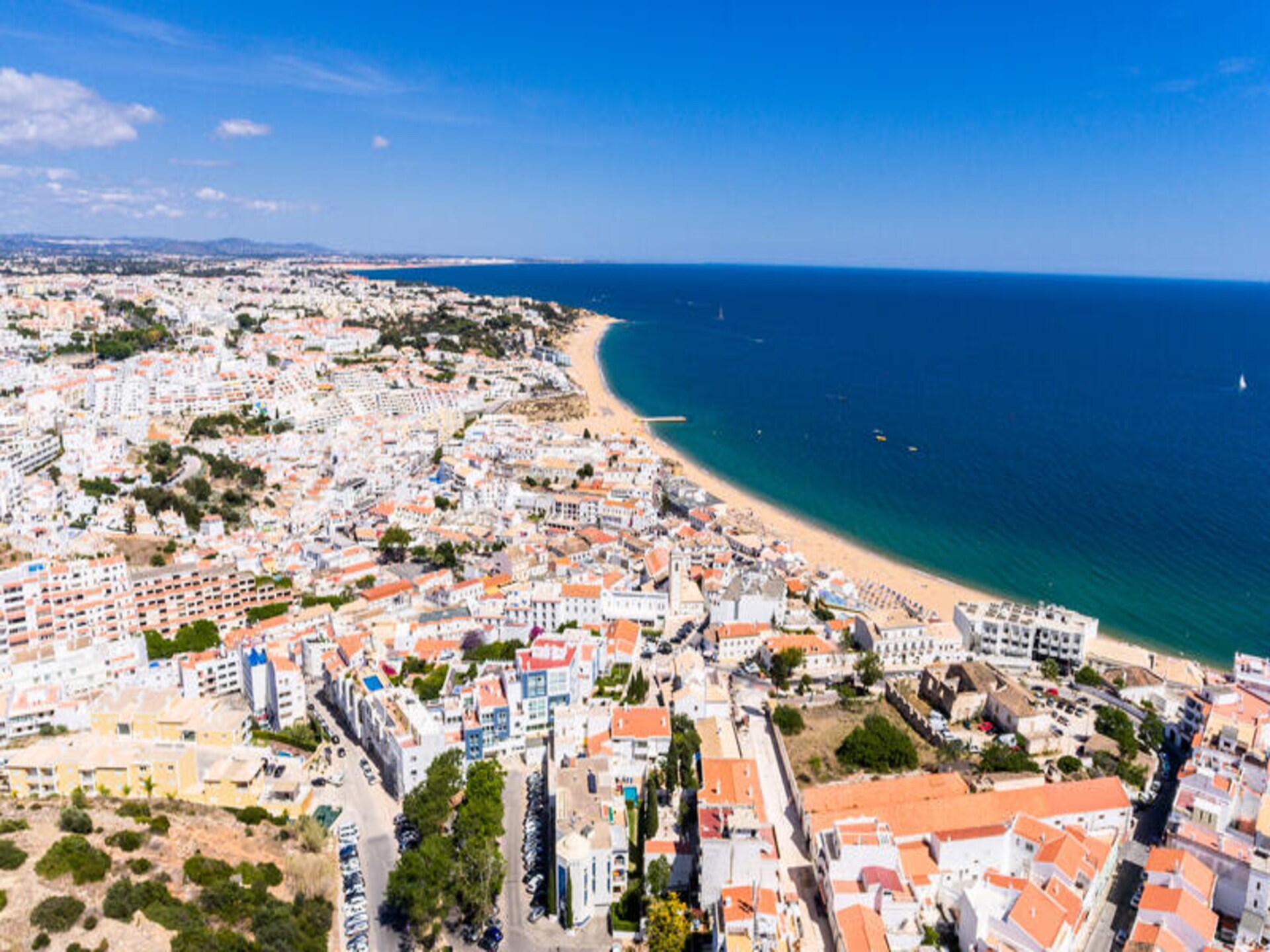 Gerenoveerd appartement in hartje Albufeira, vlakbij strand en oude stad - foto 1