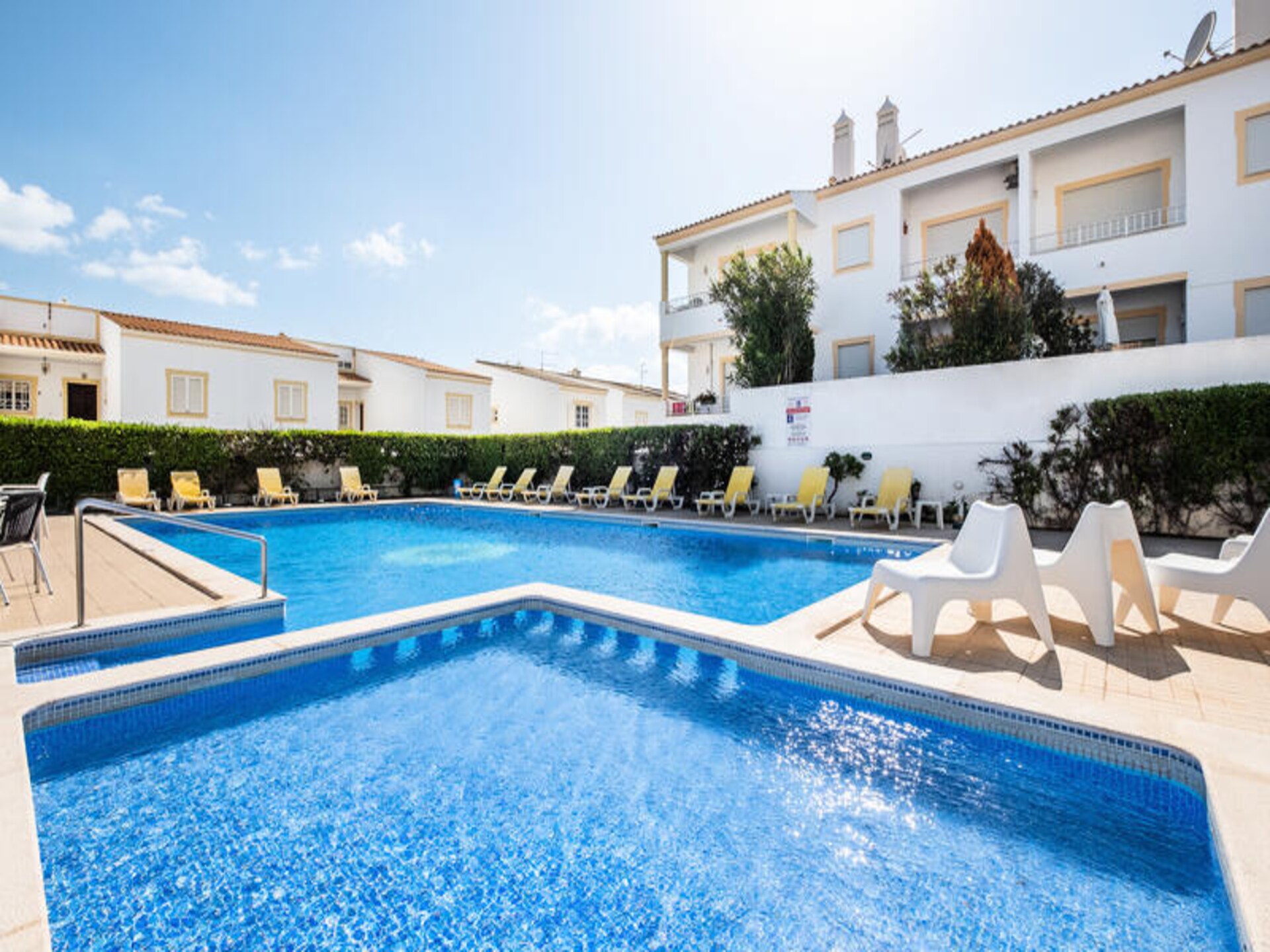 Licht appartement met zwembad in het hart van Albufeira - foto 4