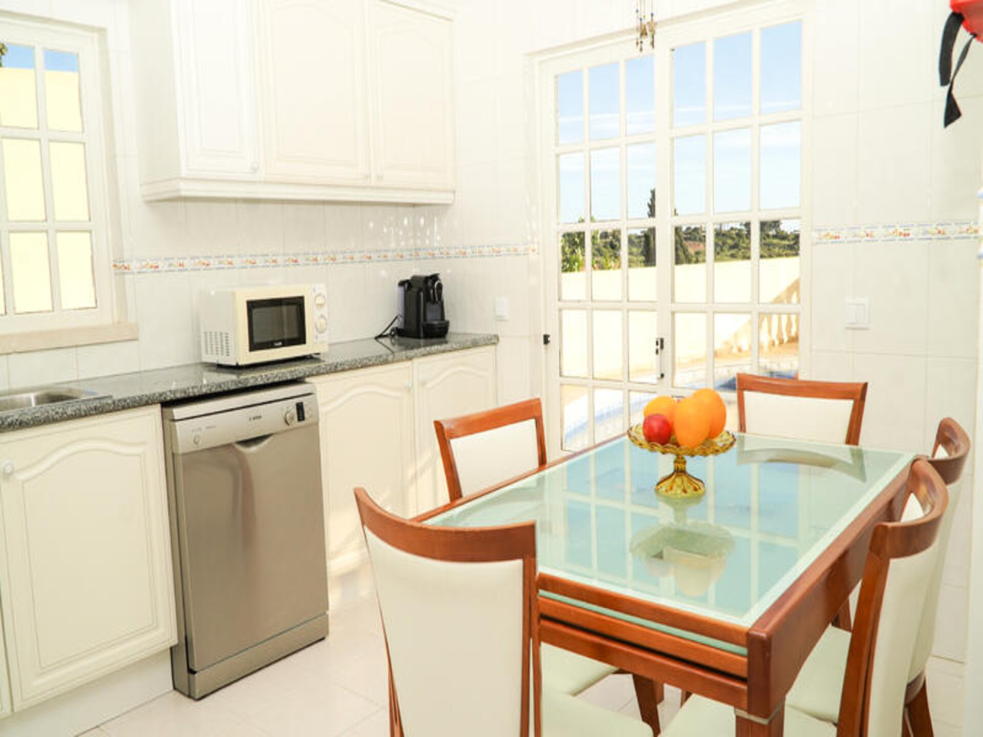 Ruim appartement met zeezicht en tuin in Albufeira voor 11 personen - foto 11