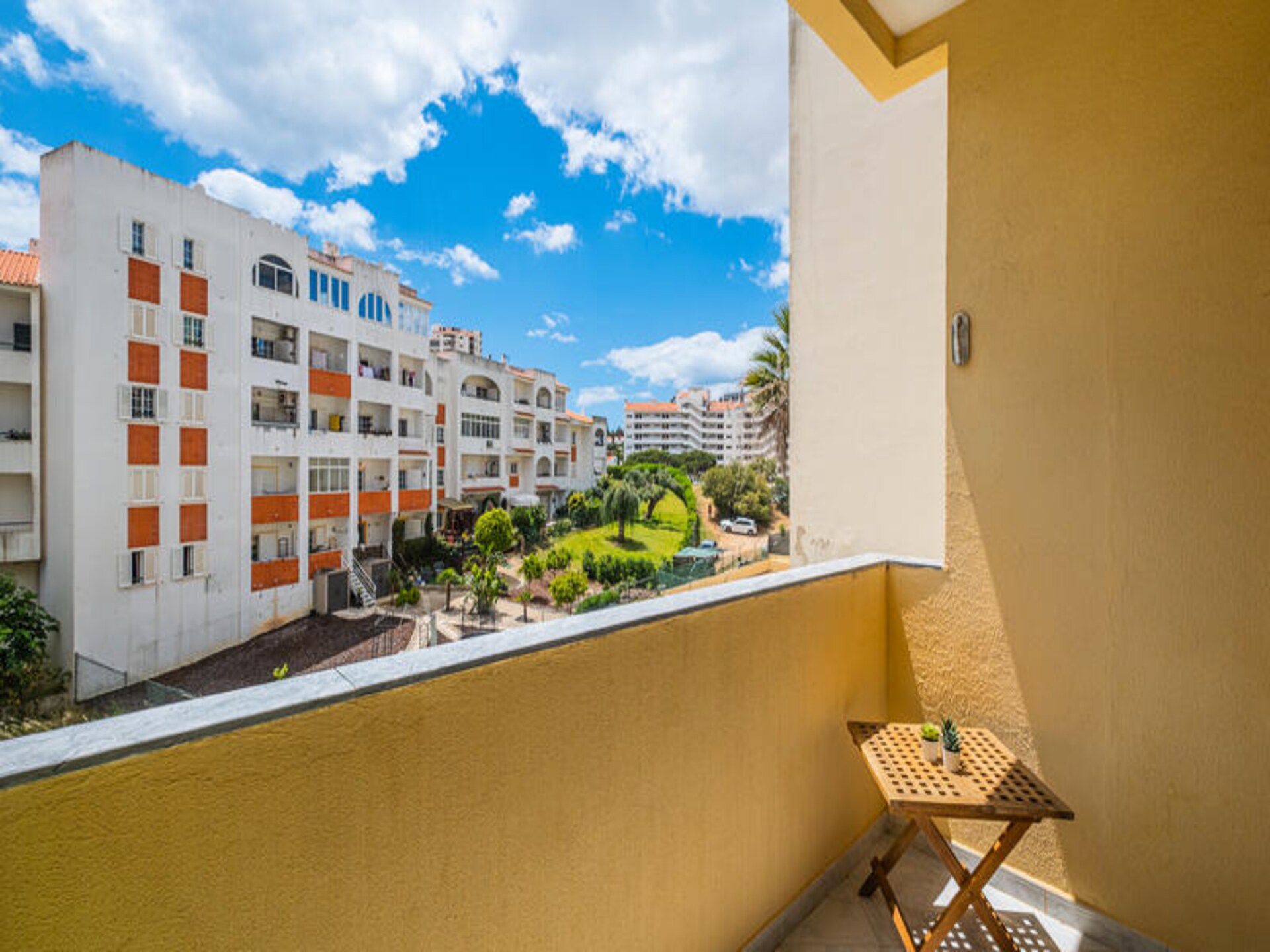 Licht appartement met zwembad in het hart van Albufeira - foto 12