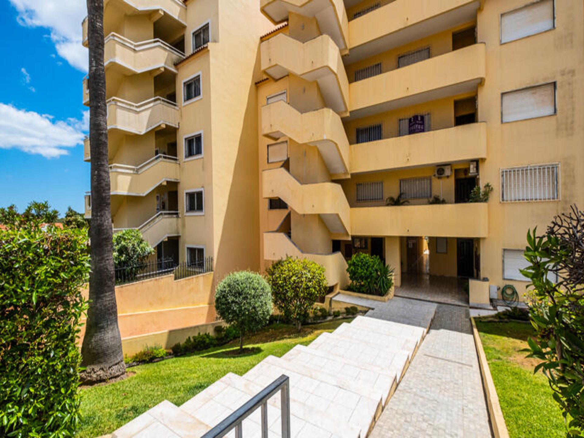 Licht appartement met zwembad in het hart van Albufeira - foto 15